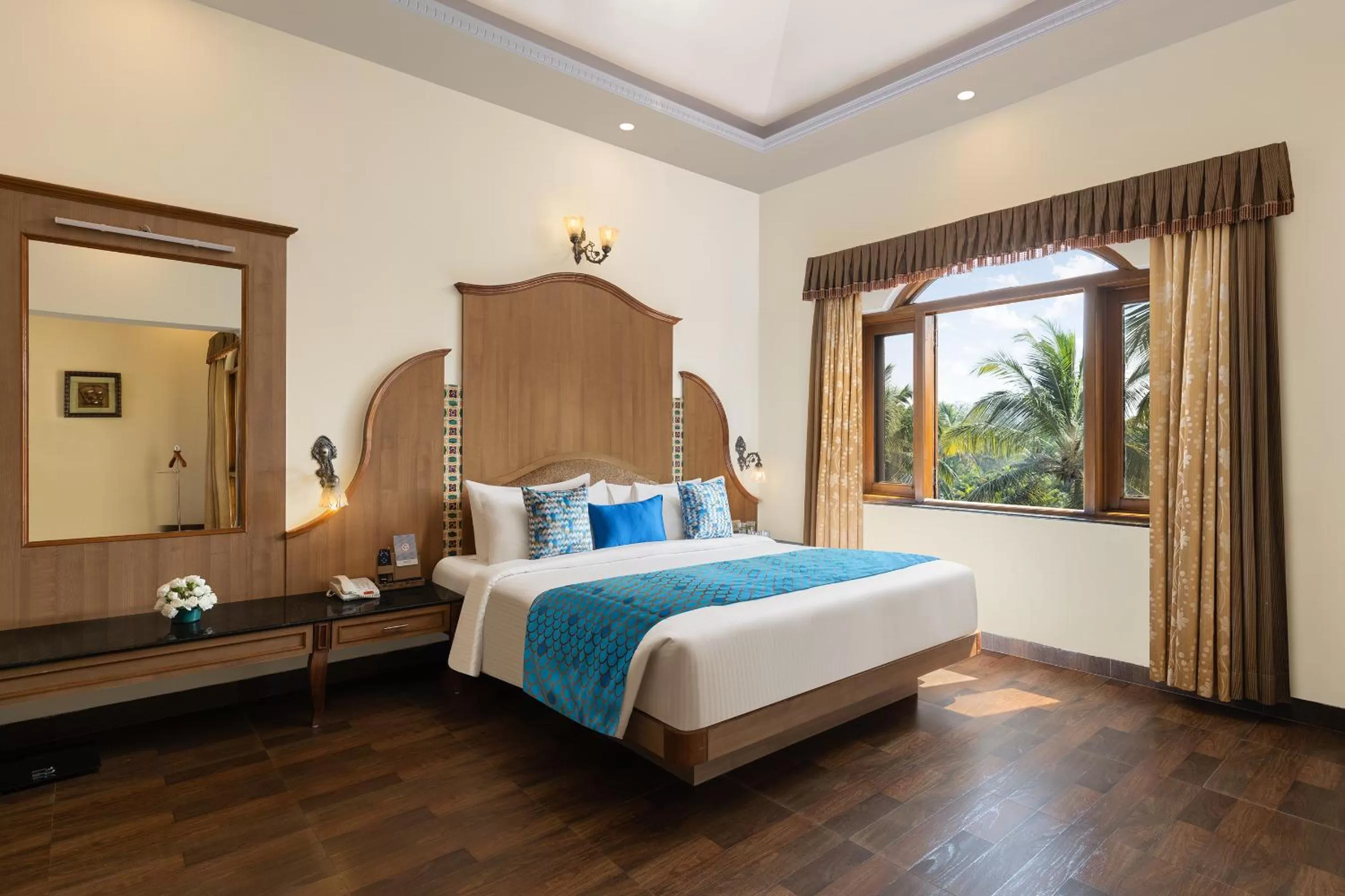Royal Suite - 15% discount on Food and Beverage in Fortune Resort Benaulim Goa - Member ITC Hotels' Group