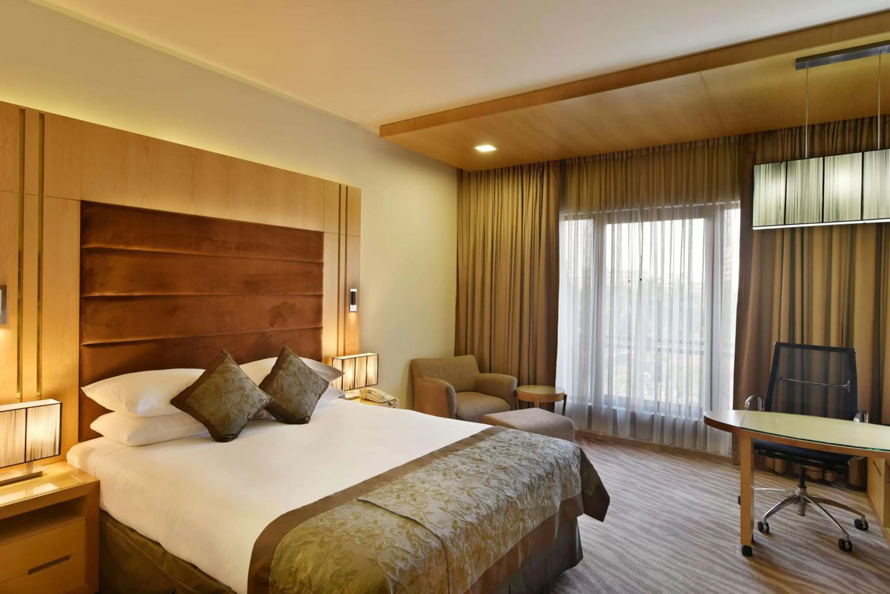 Superior Room in Radisson Blu Dhaka Water Garden