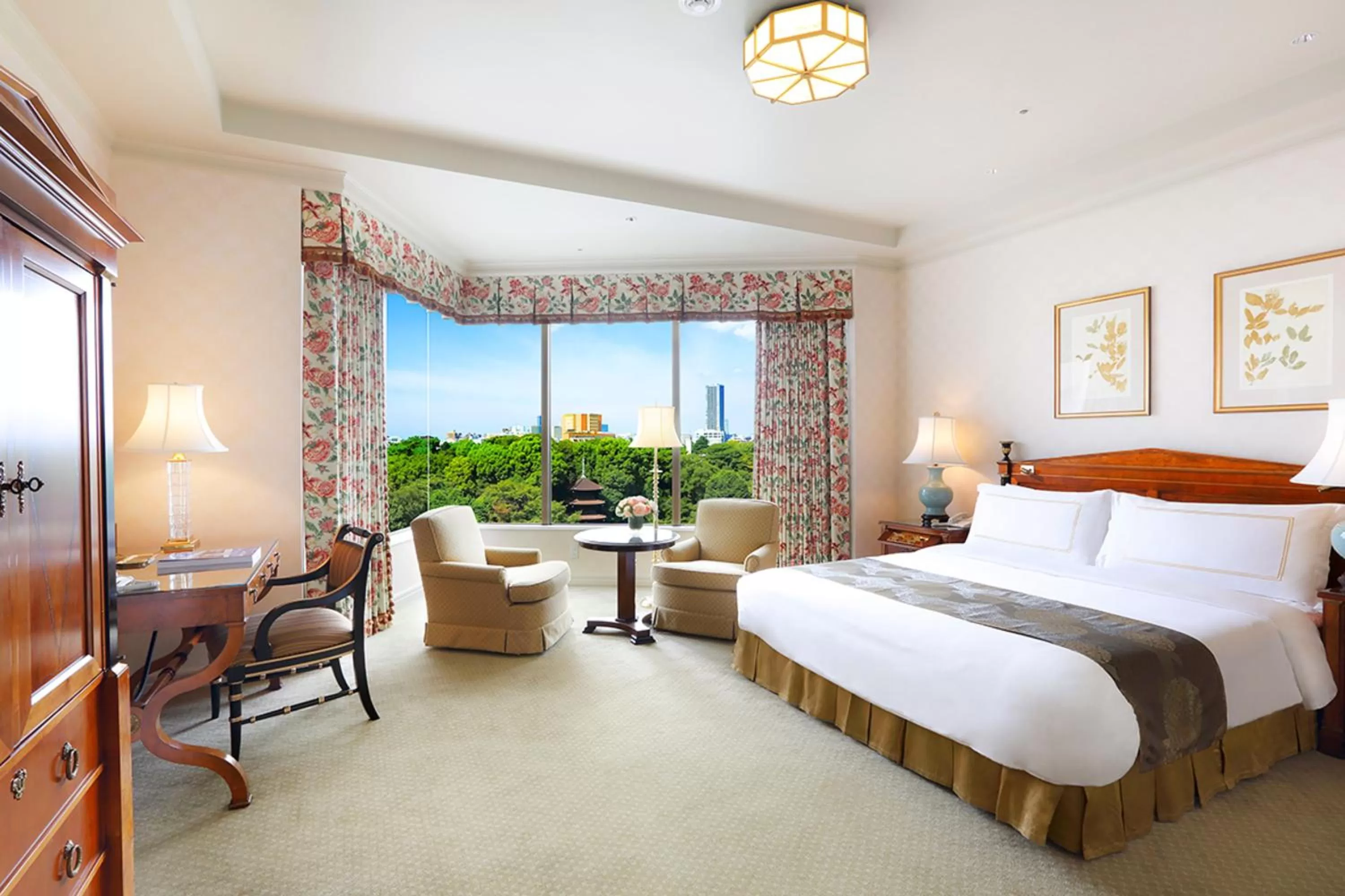 Superior King Room with Garden View and Spa Access - single occupancy in Hotel Chinzanso Tokyo