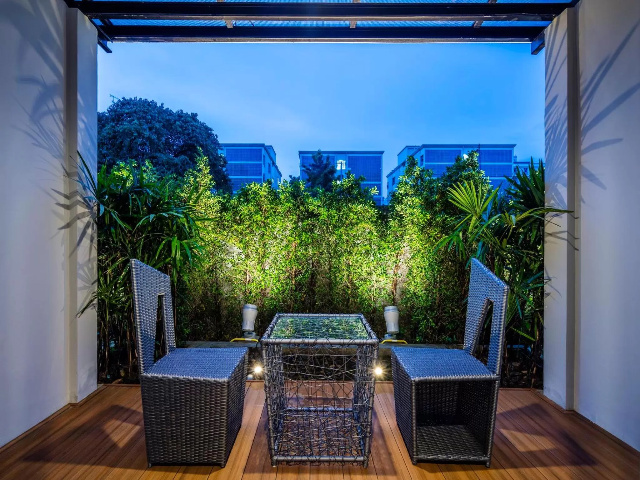 King Room with Garden View in Atelier Suites