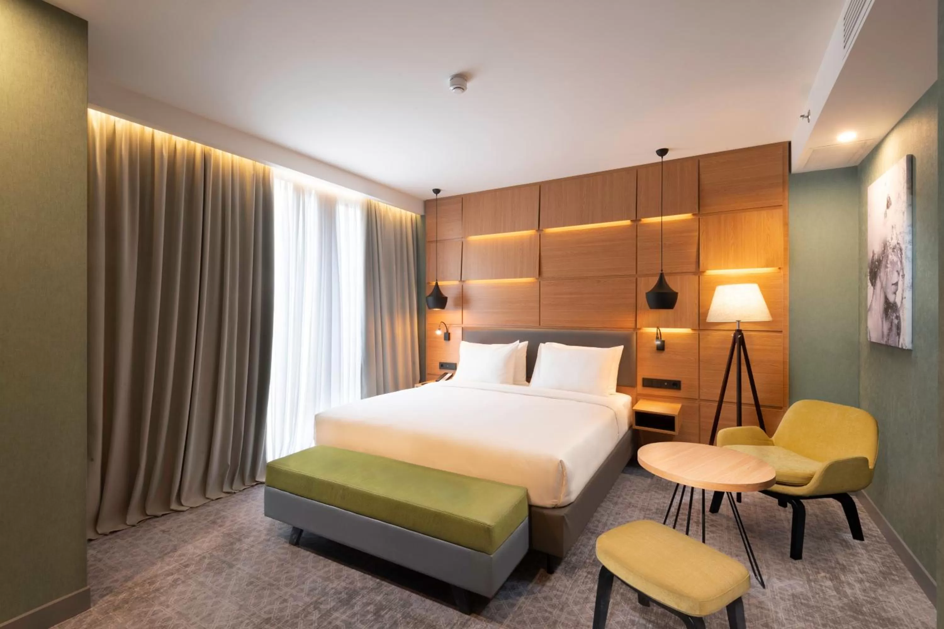 One-Bedroom King Suite in Holiday Inn Yerevan - Republic Square by IHG