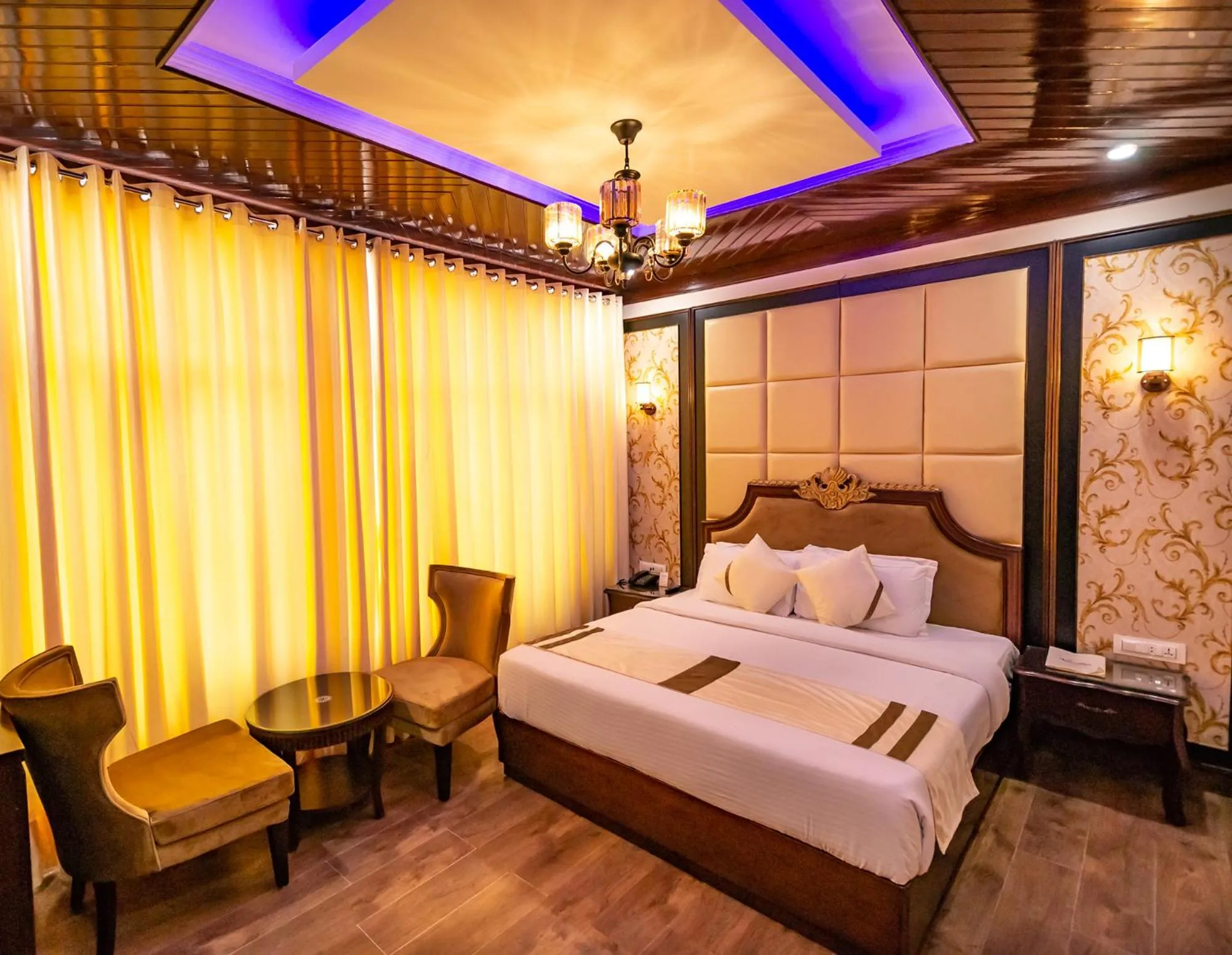 Deluxe Room in The Highland Park - A Truly River side Resort