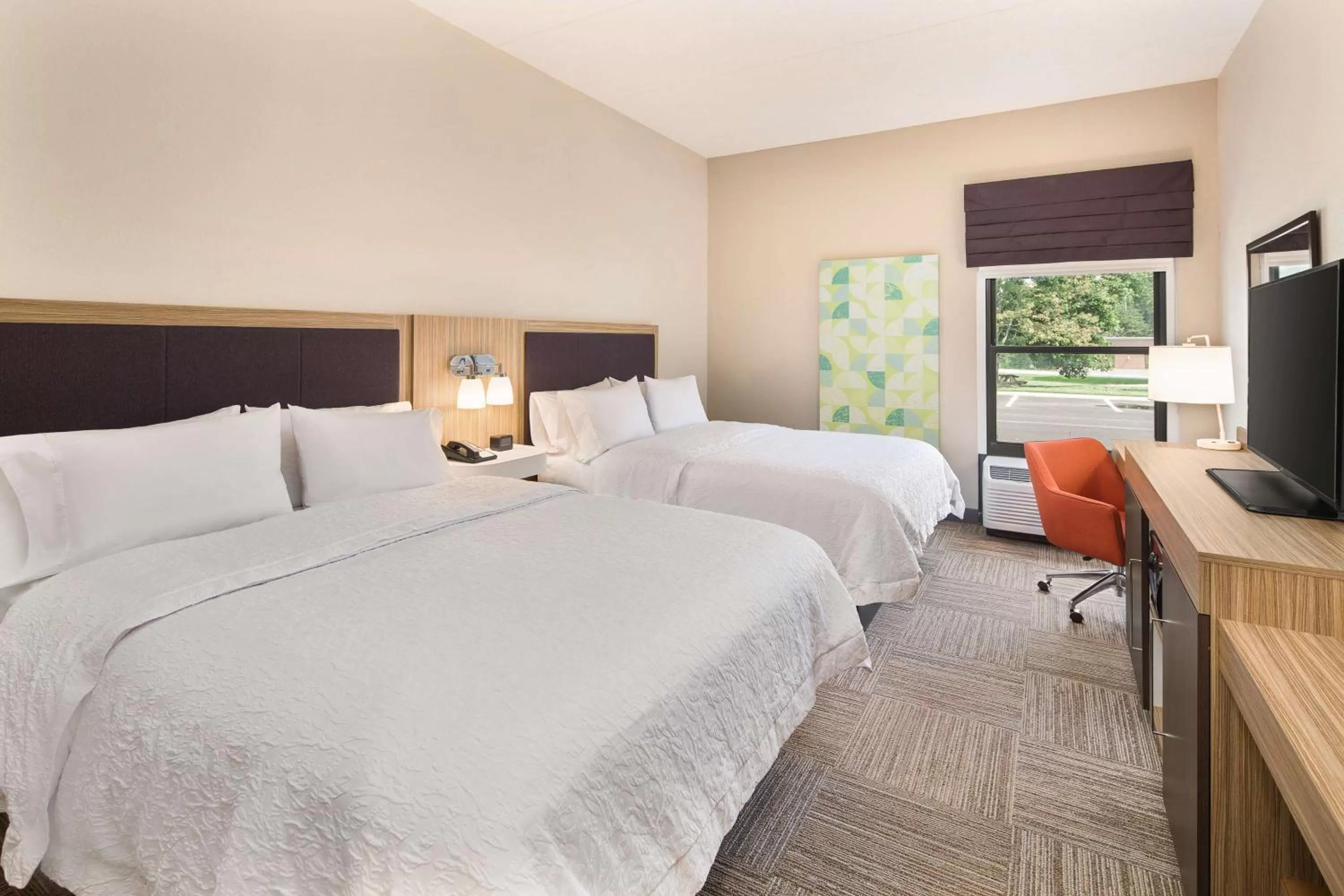 Queen Room with Two Queen Beds - Non-Smoking in Hampton Inn Lagrange near Callaway Gardens