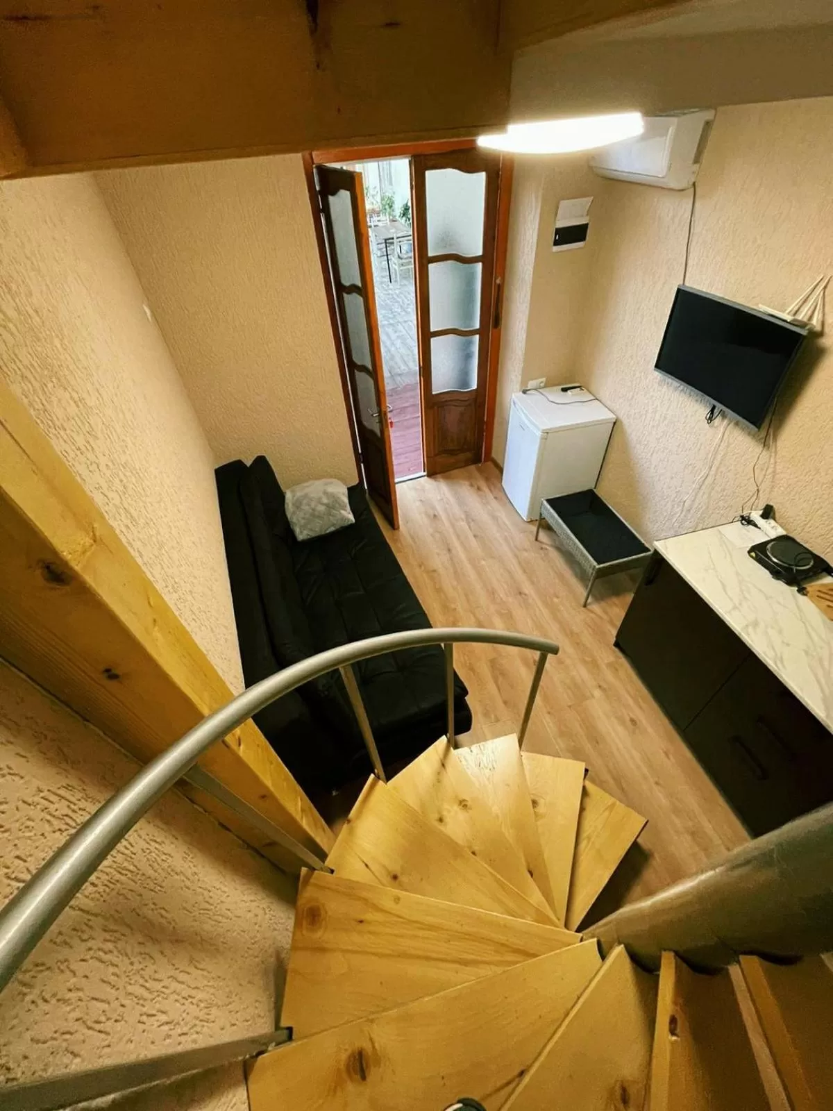 Apartment with Terrace in Friendly Hotel by Art Nova