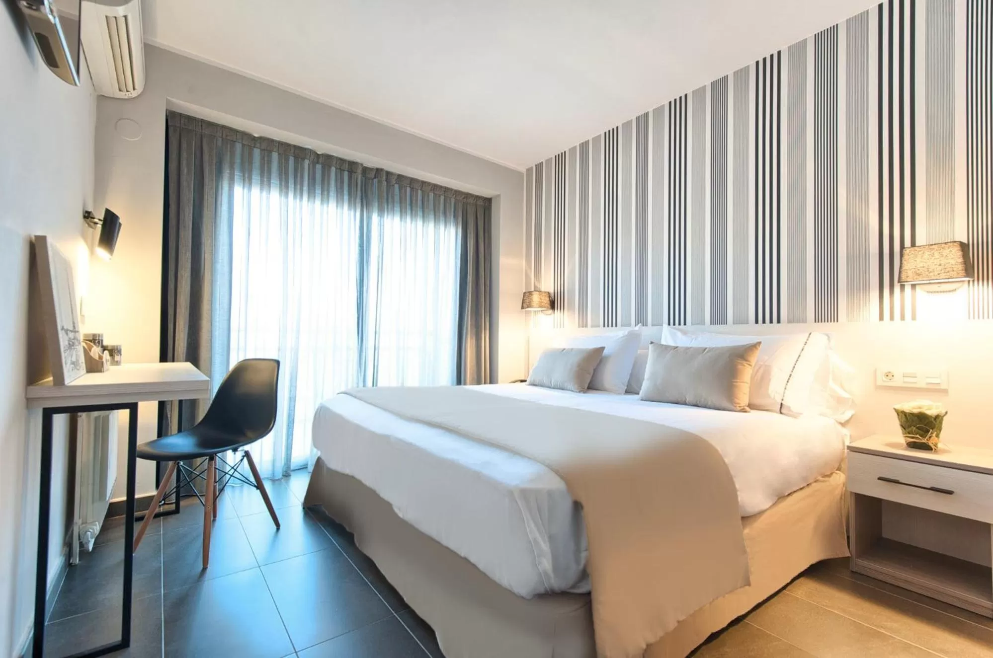 Superior Double Room in New Hotel Colon