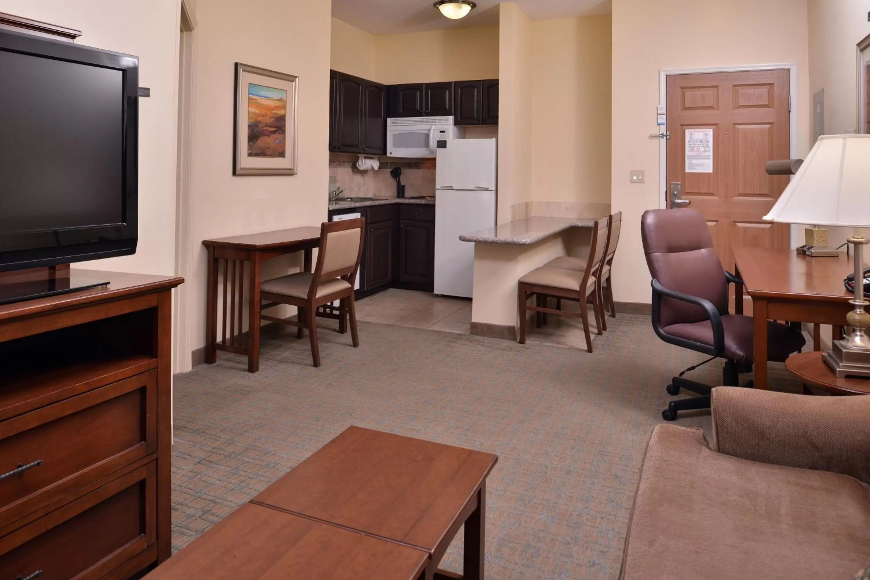 One-Bedroom Queen Suite in Staybridge Suites Oklahoma City by IHG