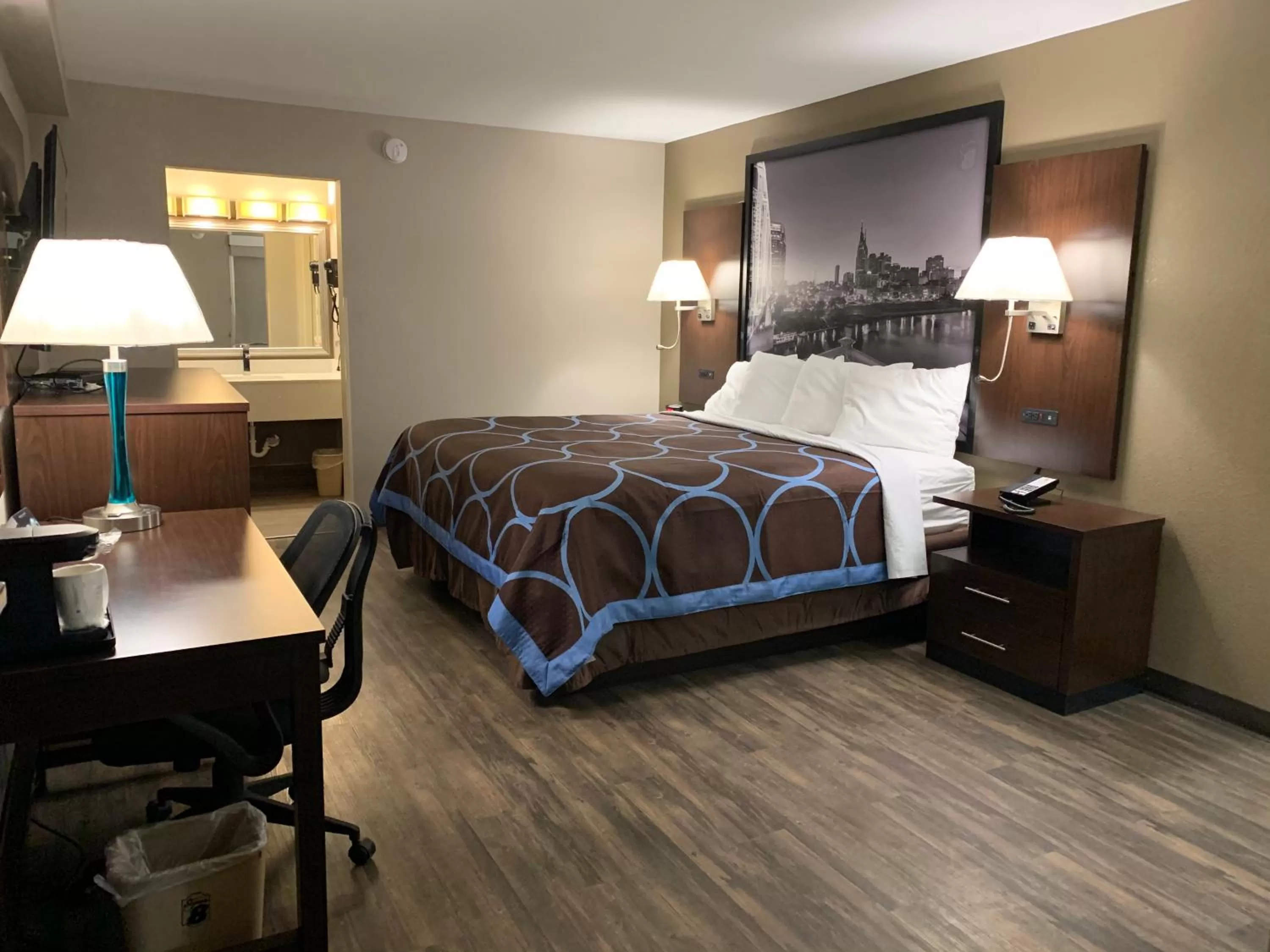 King Room - Non-Smoking in Super 8 by Wyndham Cookeville, TN