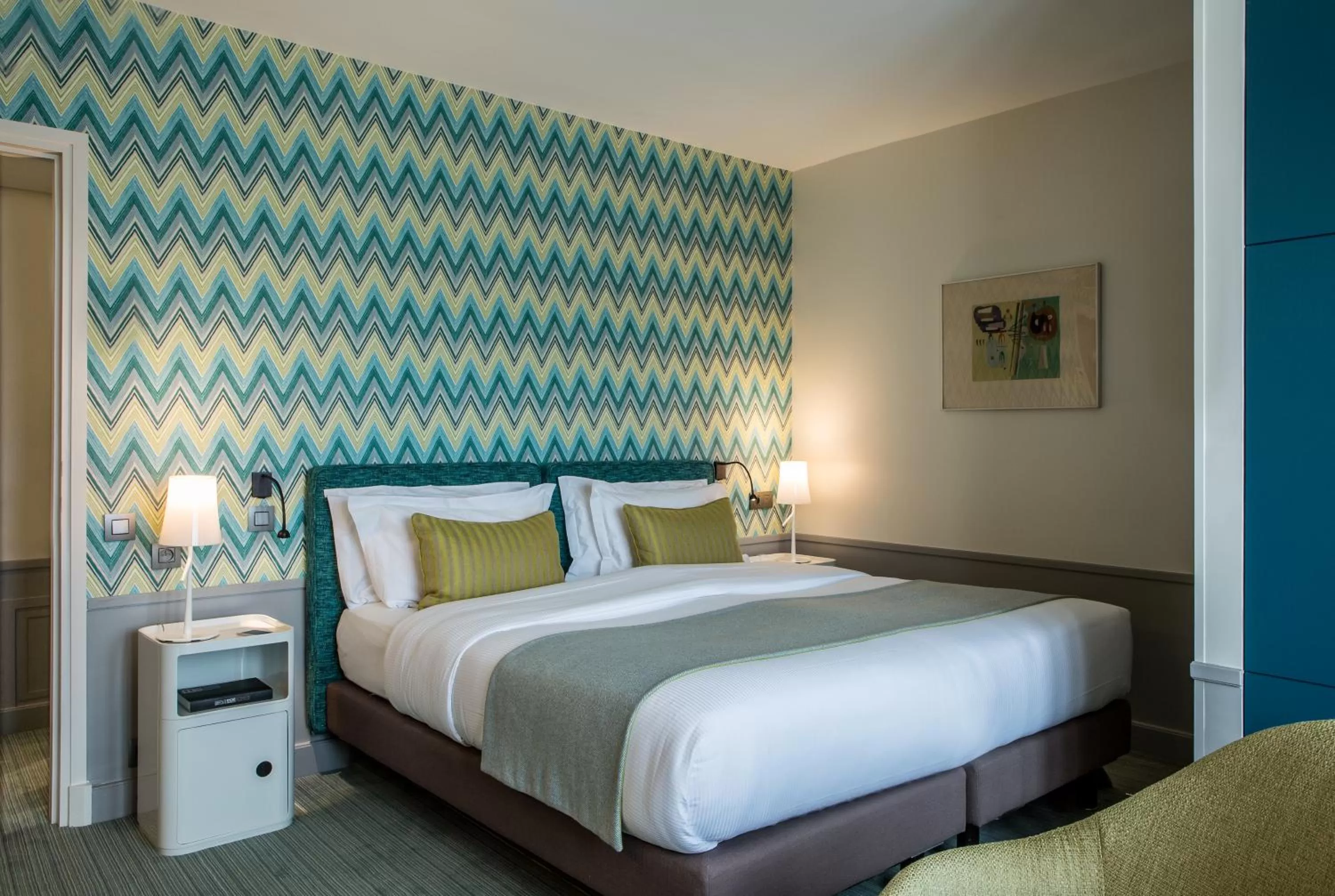 Deluxe Double Room with Terrace in Hôtel Parc Saint-Séverin - Esprit de France