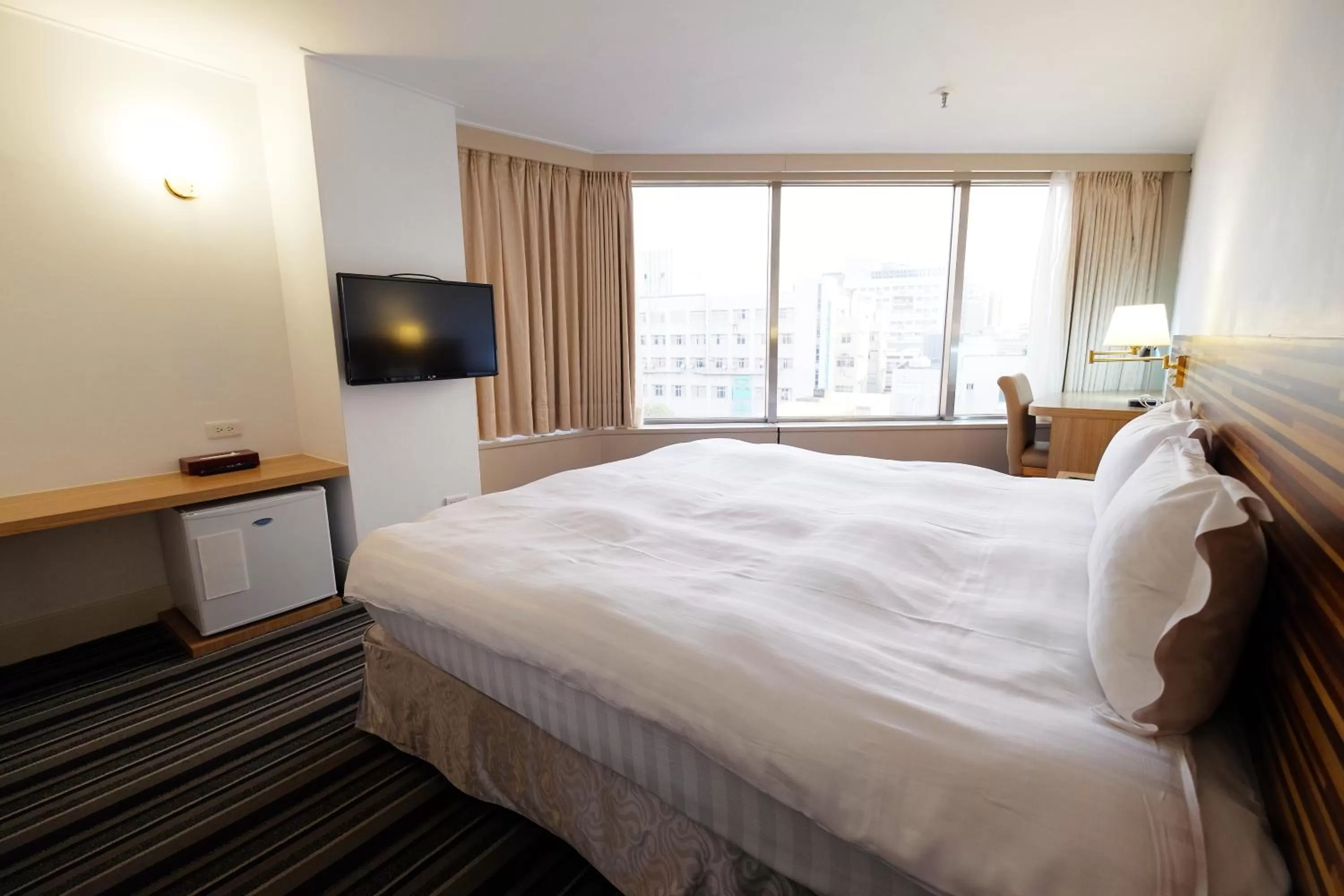 Business Double Room - single occupancy in Dynasty Hotel