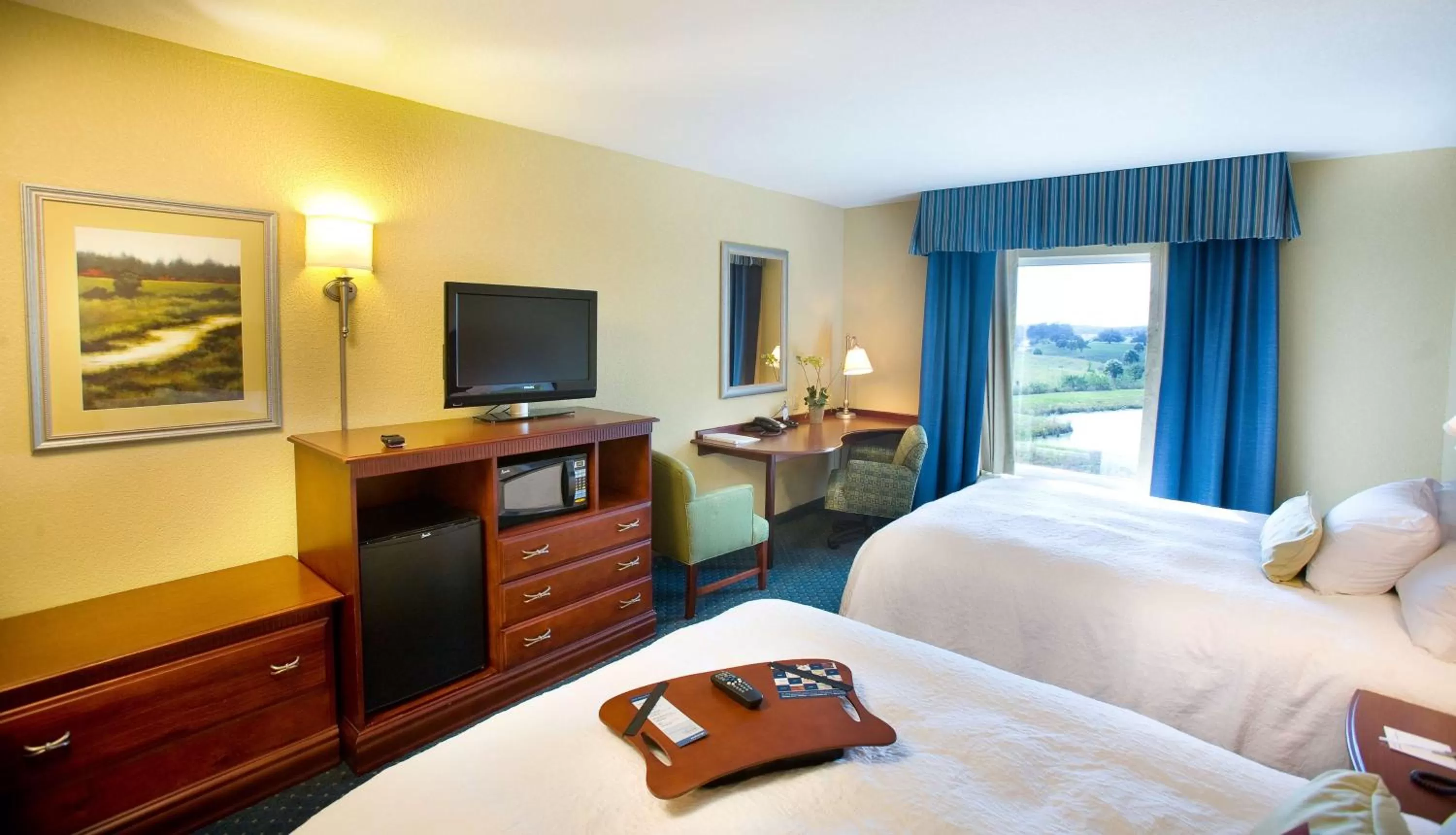 Studio with Two Queen Beds and Sofa Bed - Hearing Access/Non-Smoking in Hampton Inn & Suites Lake Wales