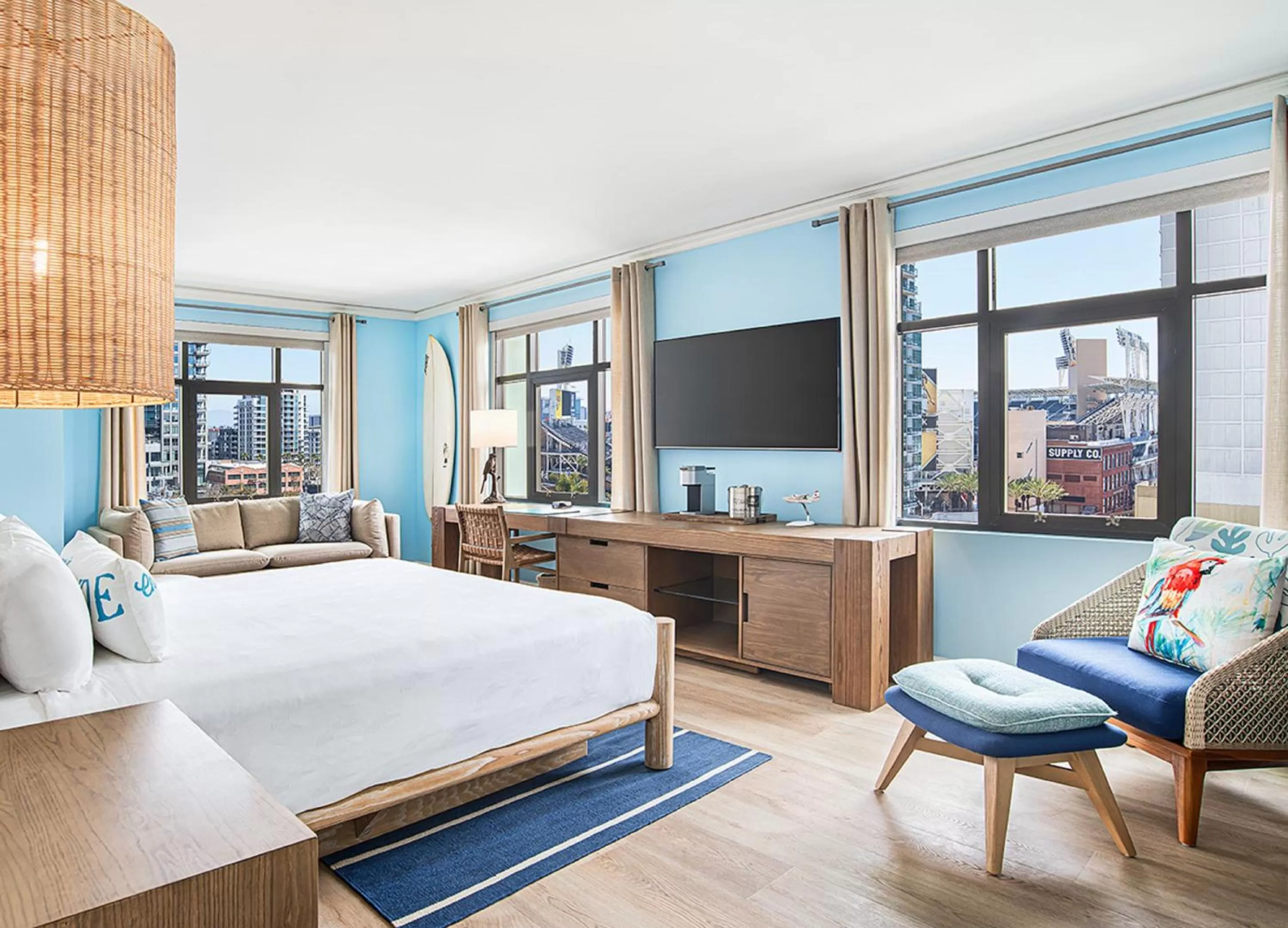 Deluxe Corner King Room with Spa Bath in Margaritaville Hotel San Diego Gaslamp Quarter