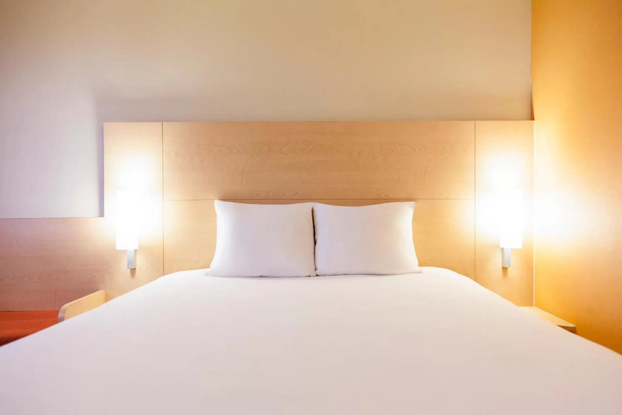 Standard Room with Two Double Beds in Ibis Aguascalientes Norte