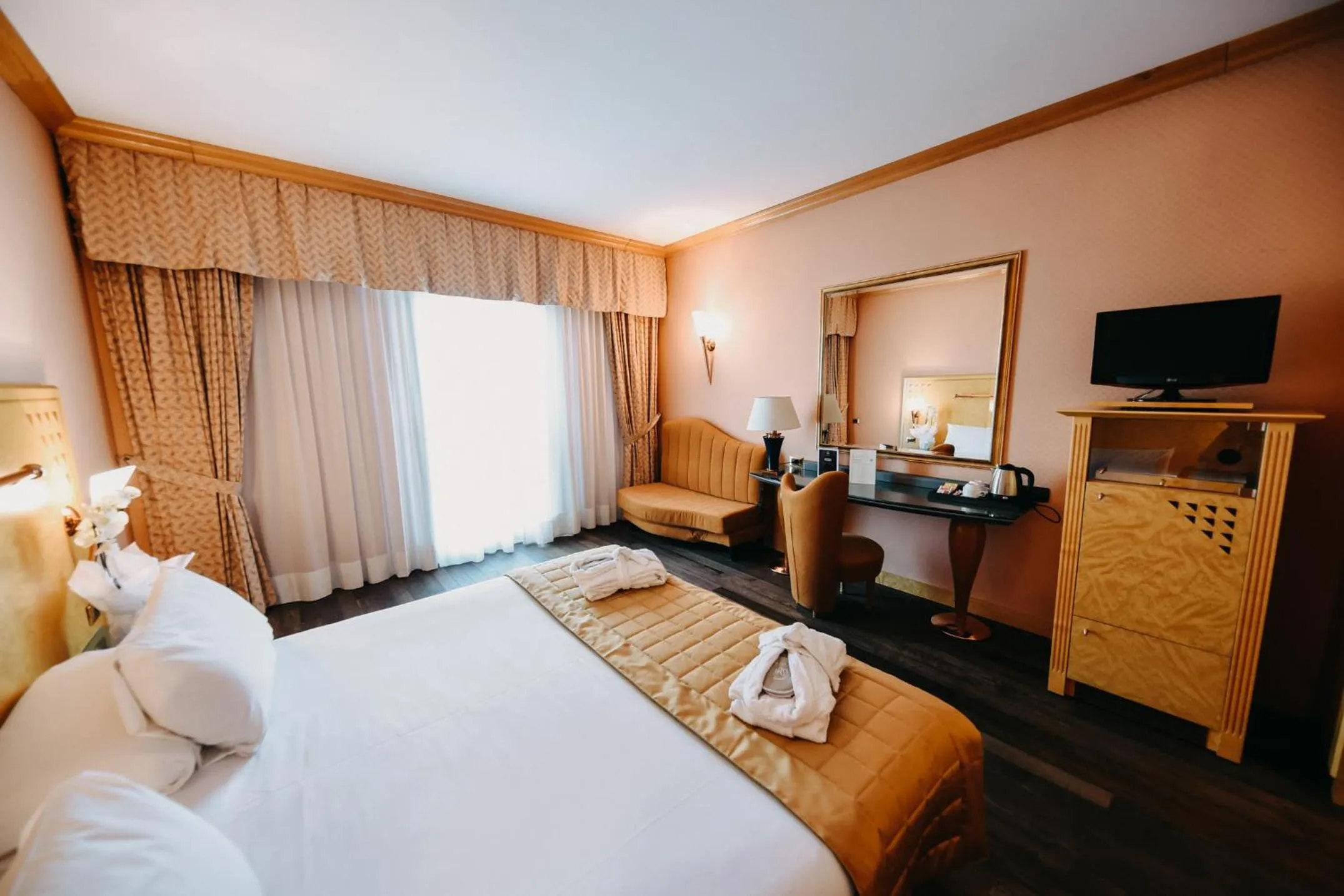 Superior Double Room in SHG Hotel Antonella