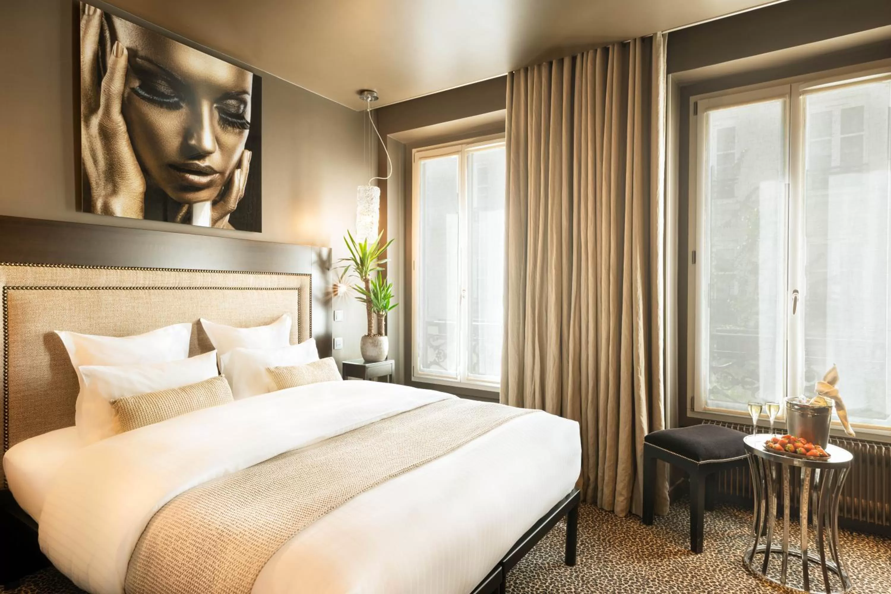 Classic Double Room - single occupancy in B Montmartre