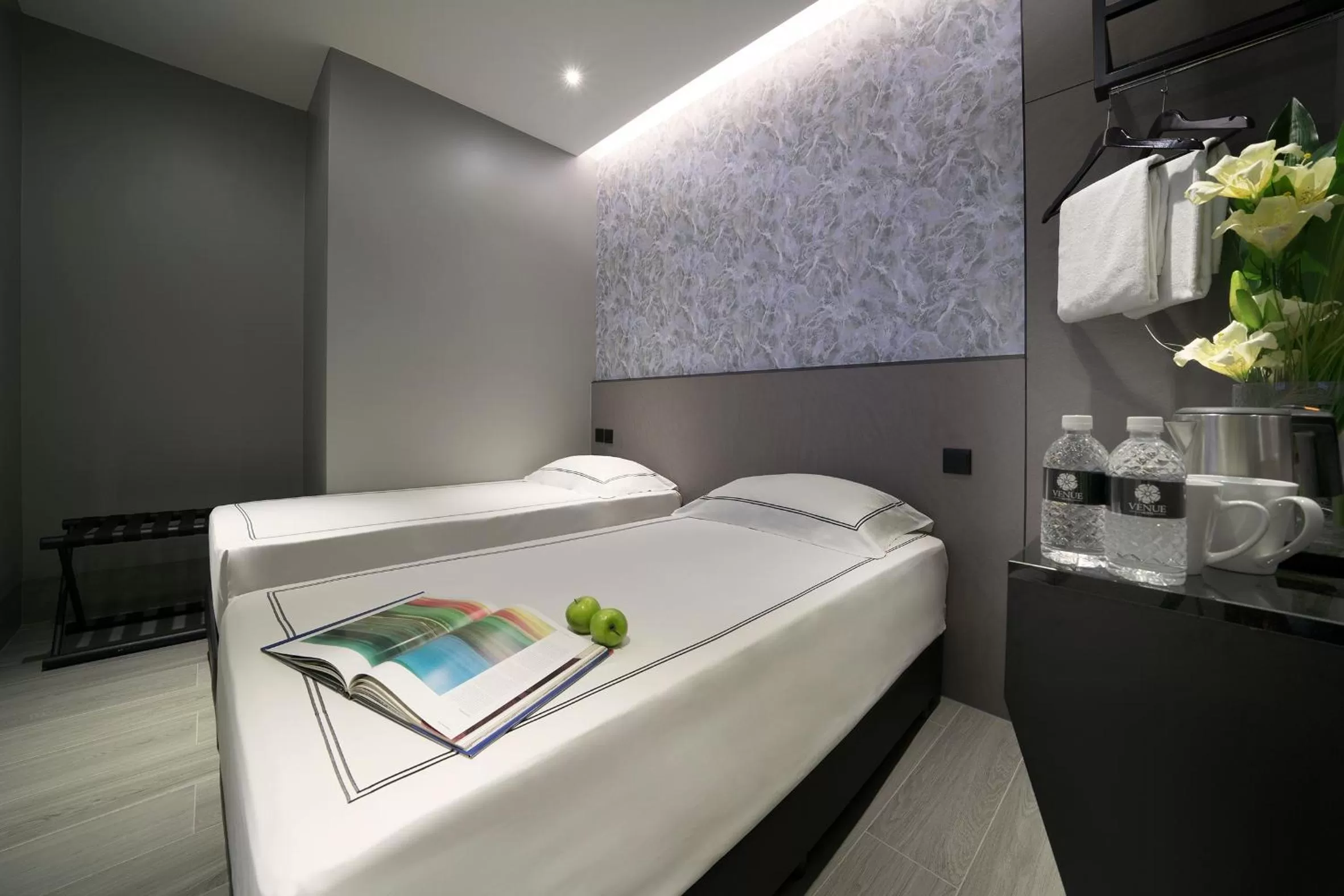 Standard Twin Room (No Windows) in Hotel Classic by Venue