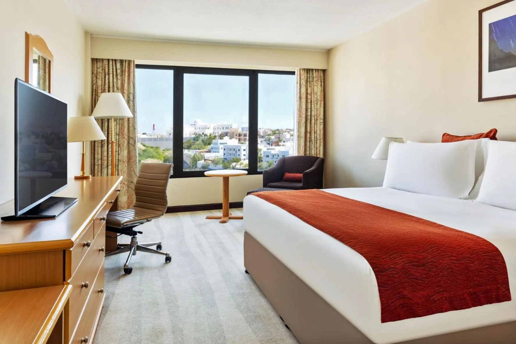 Premium Room in Crowne Plaza Muscat by IHG