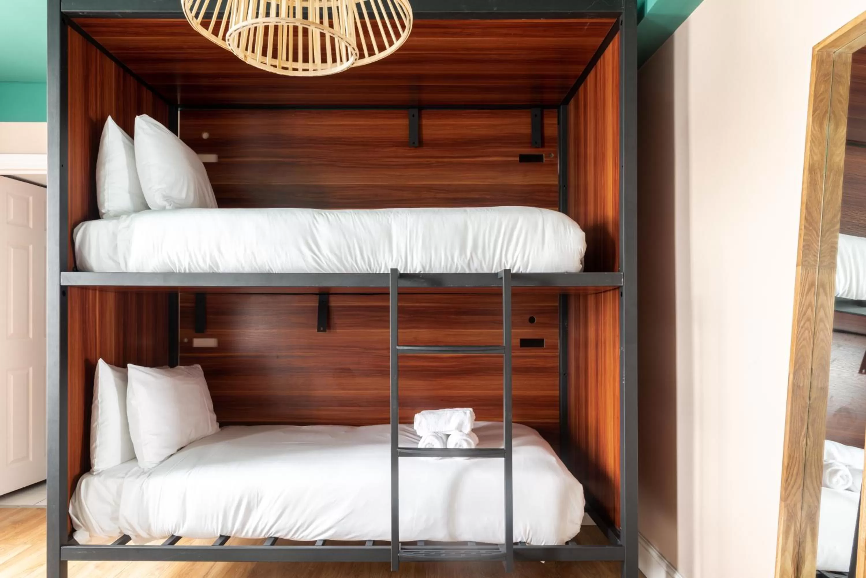 Bed in 4-Bed Dormitory Room in Selina Brighton