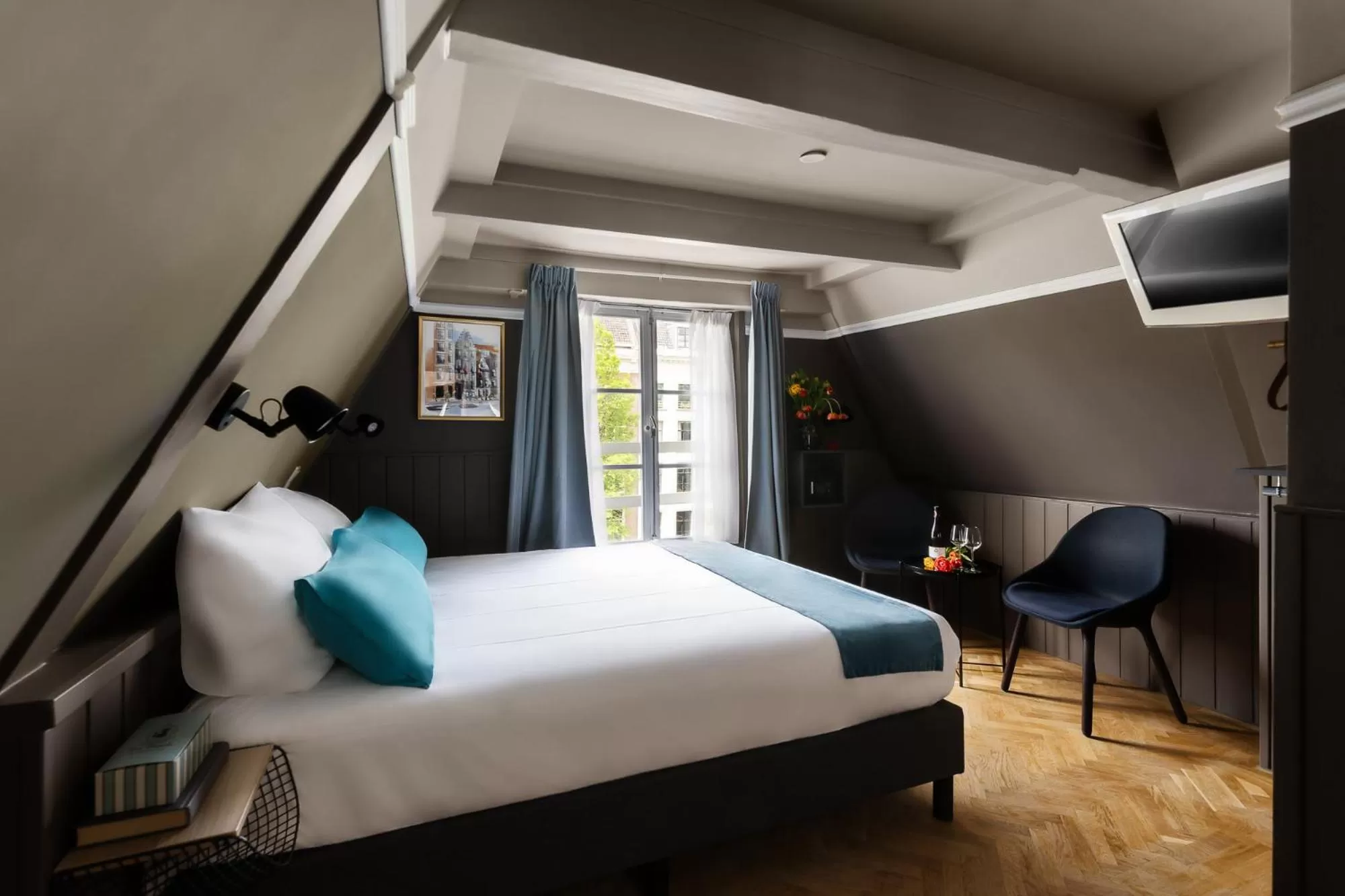 Superior Double with Canal View in Stanley Collection Hotel Hegra Amsterdam