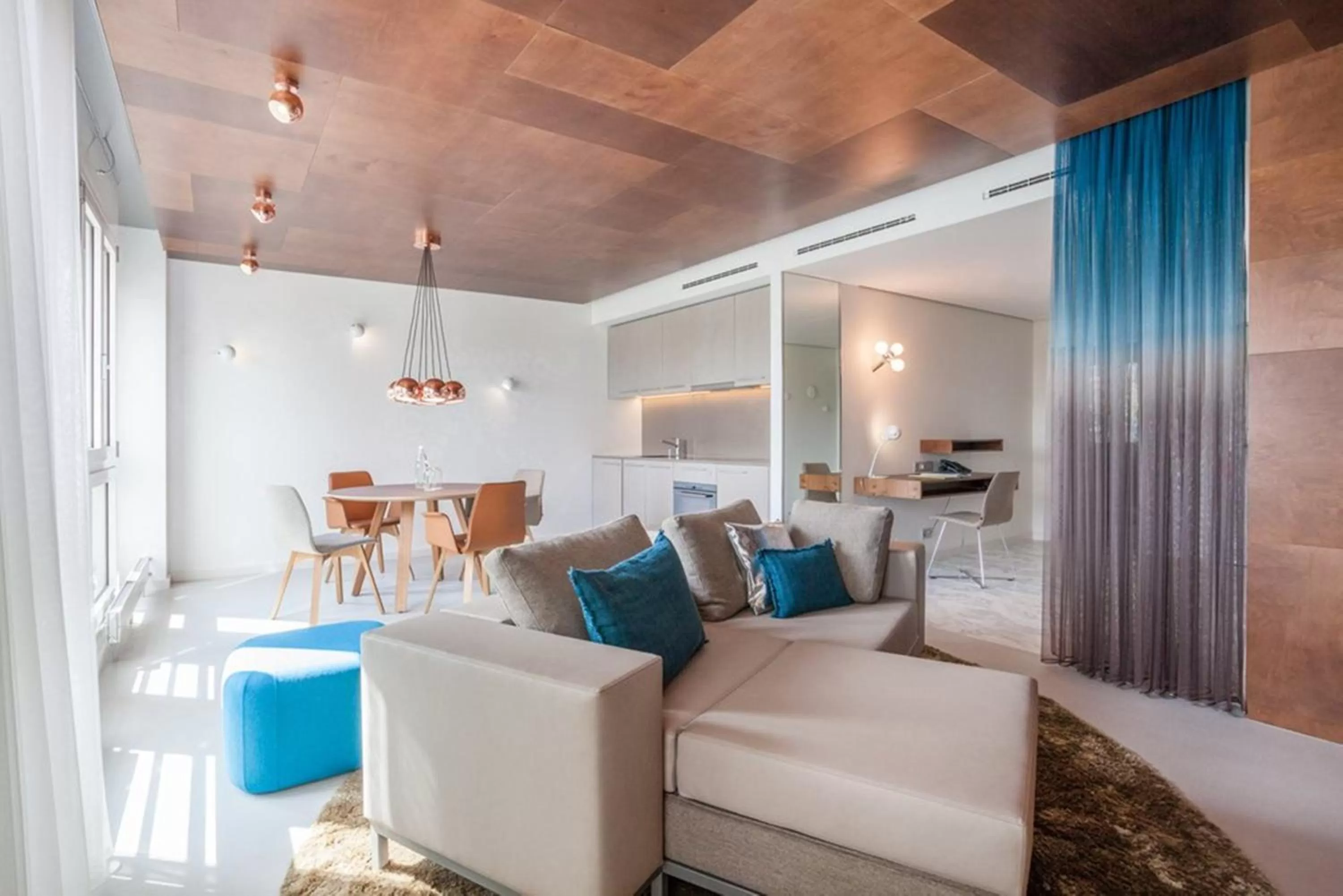 Executive Residential One-Bedroom Suite with Kitchen in EMA House Hotel Suites