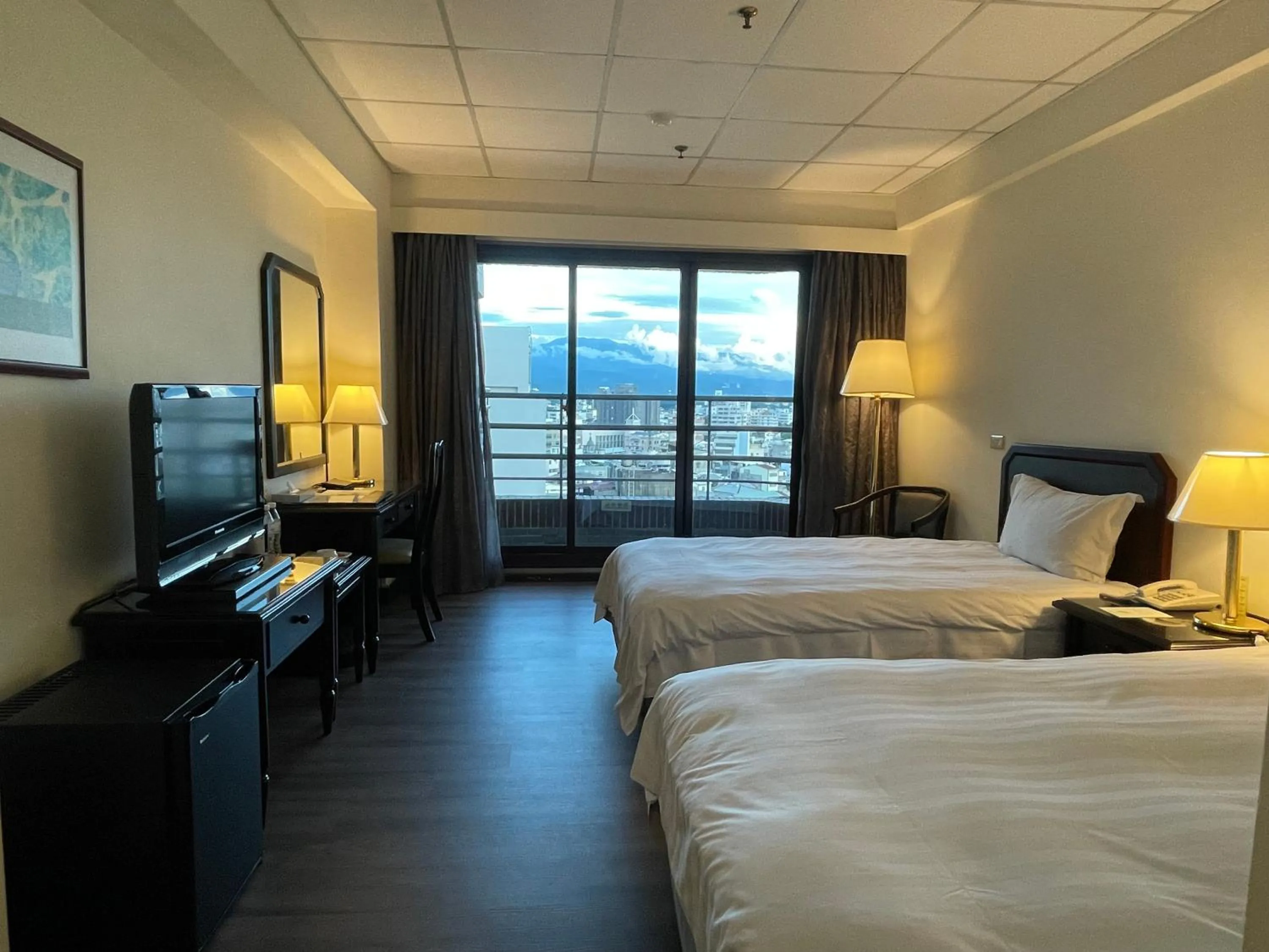 Double or Twin Room with Balcony in Metro Hotel