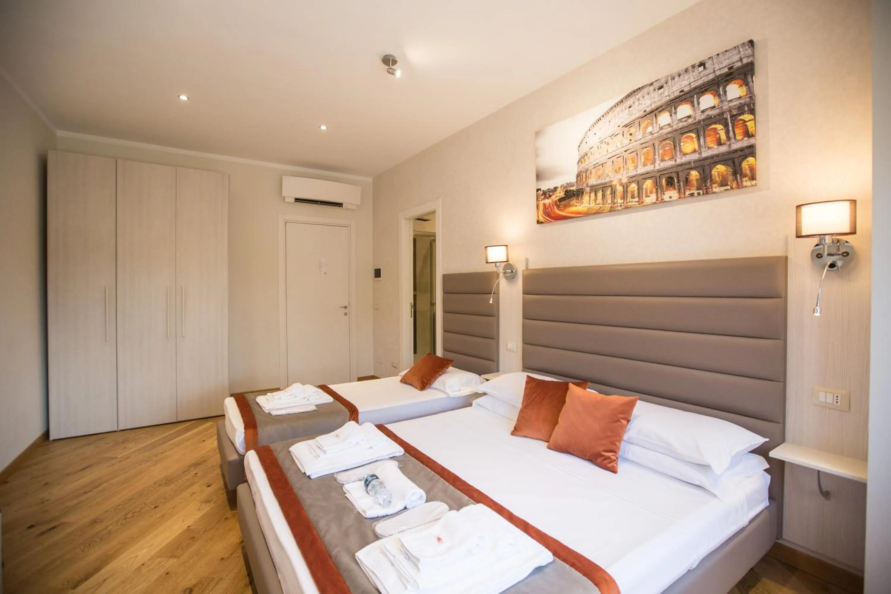 Comfort Triple Room in Vatican City Relais