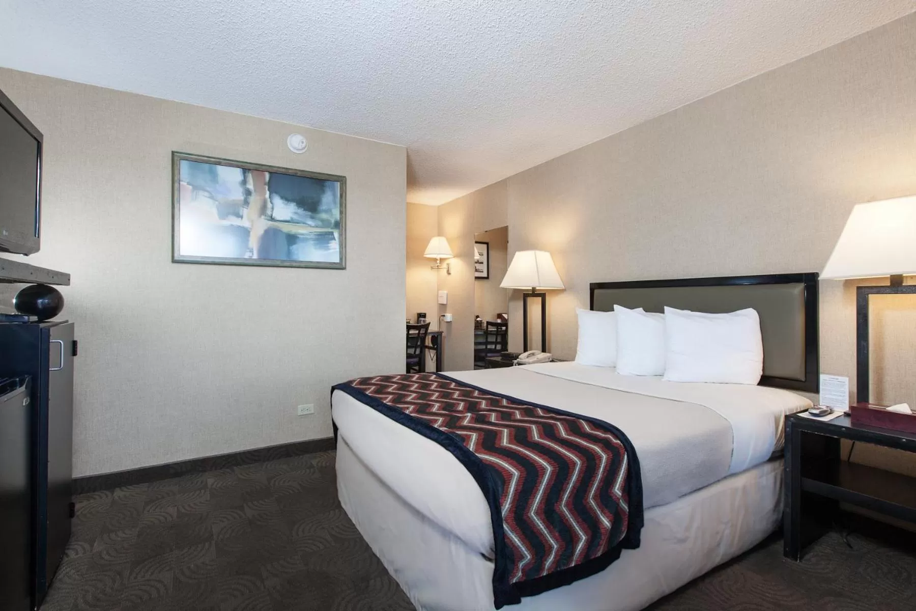 Standard Queen Room in Carlton Inn Midway