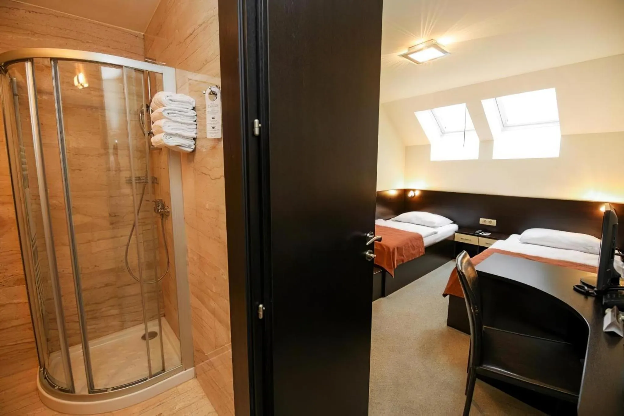 Double or Twin Room - Attic in Hotel Evropa