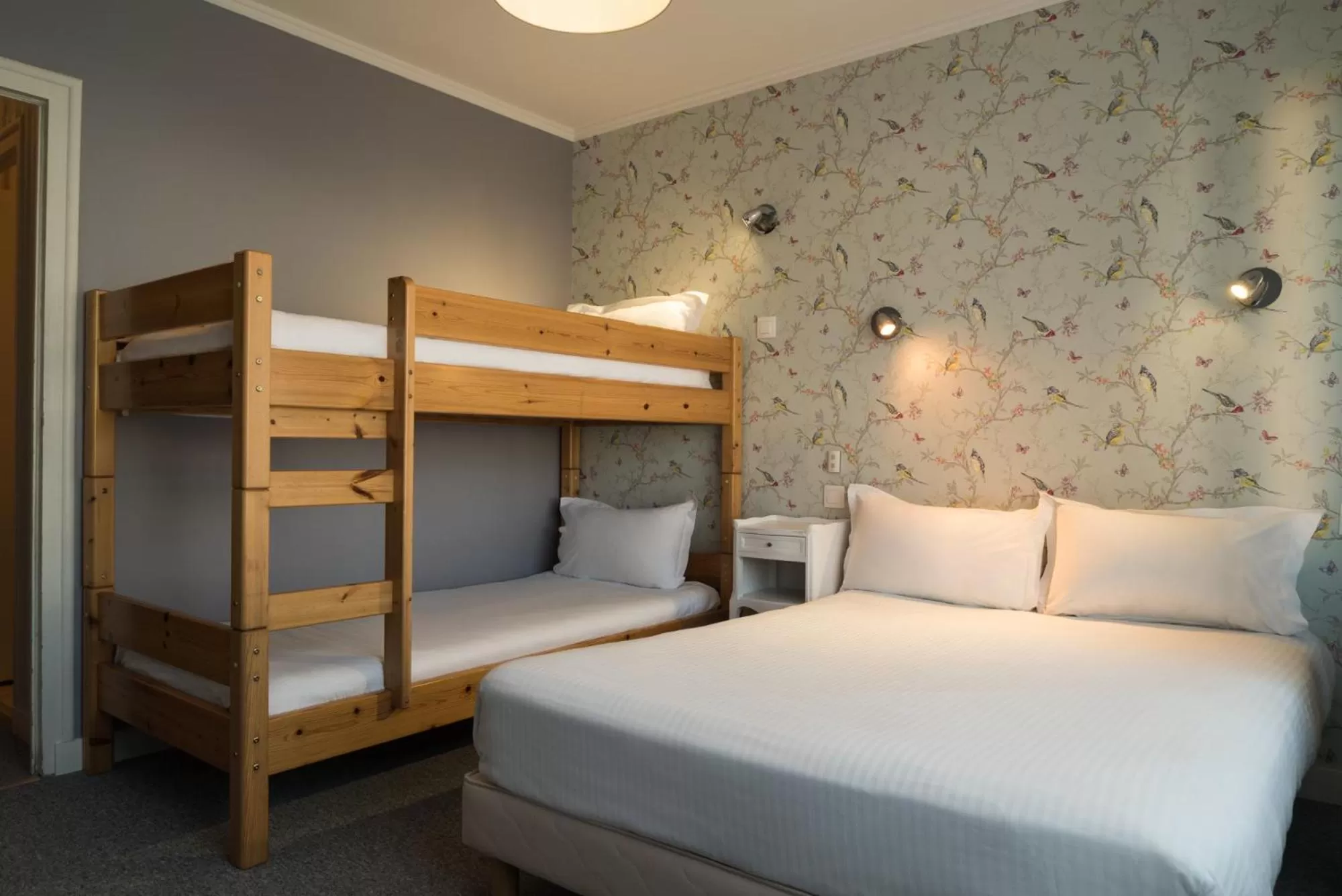 Quadruple Room (2 Adults + 2 Children) in The Originals City, Hôtel Armen Le Triton, Roscoff