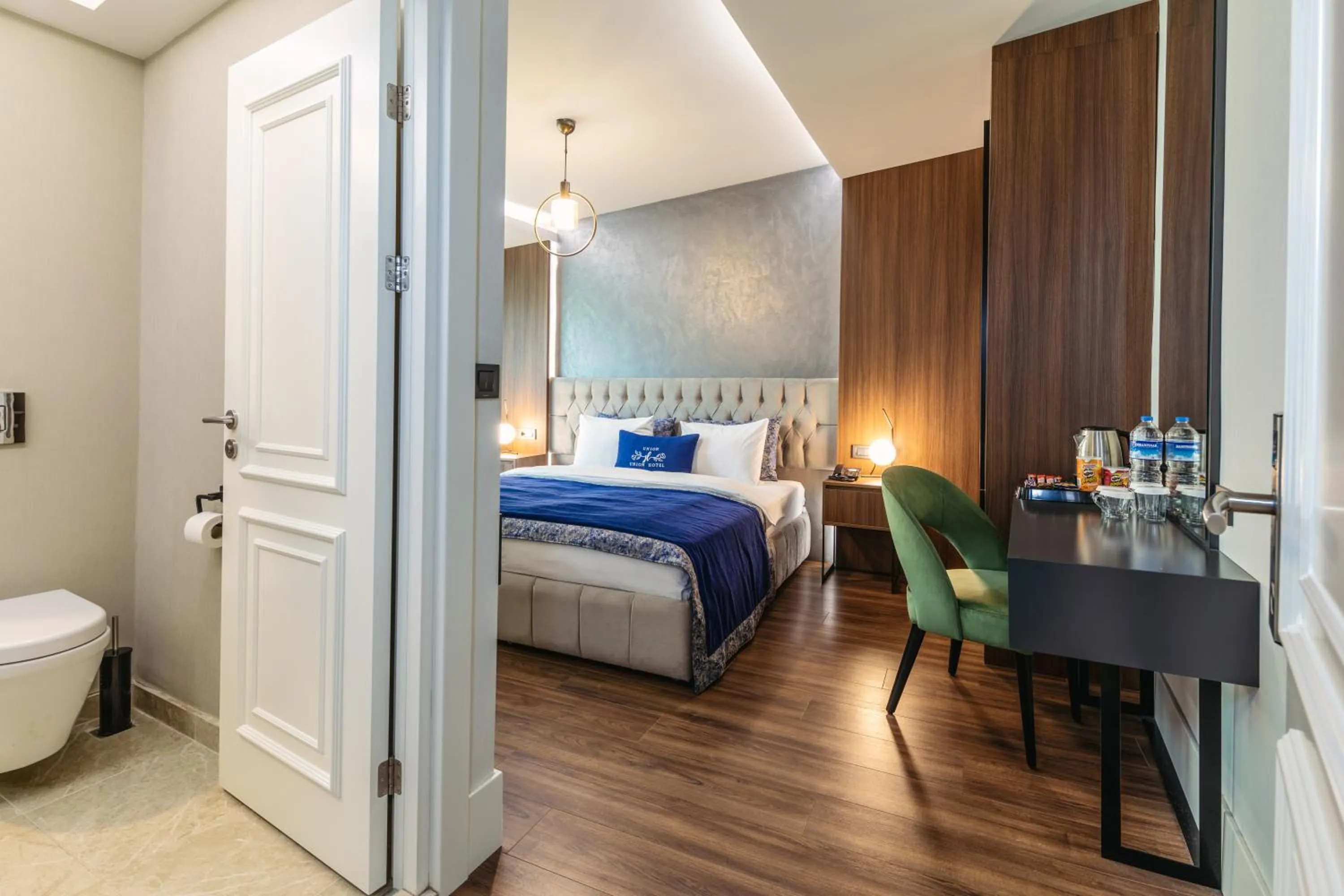 Deluxe Room in Union Hotel Port