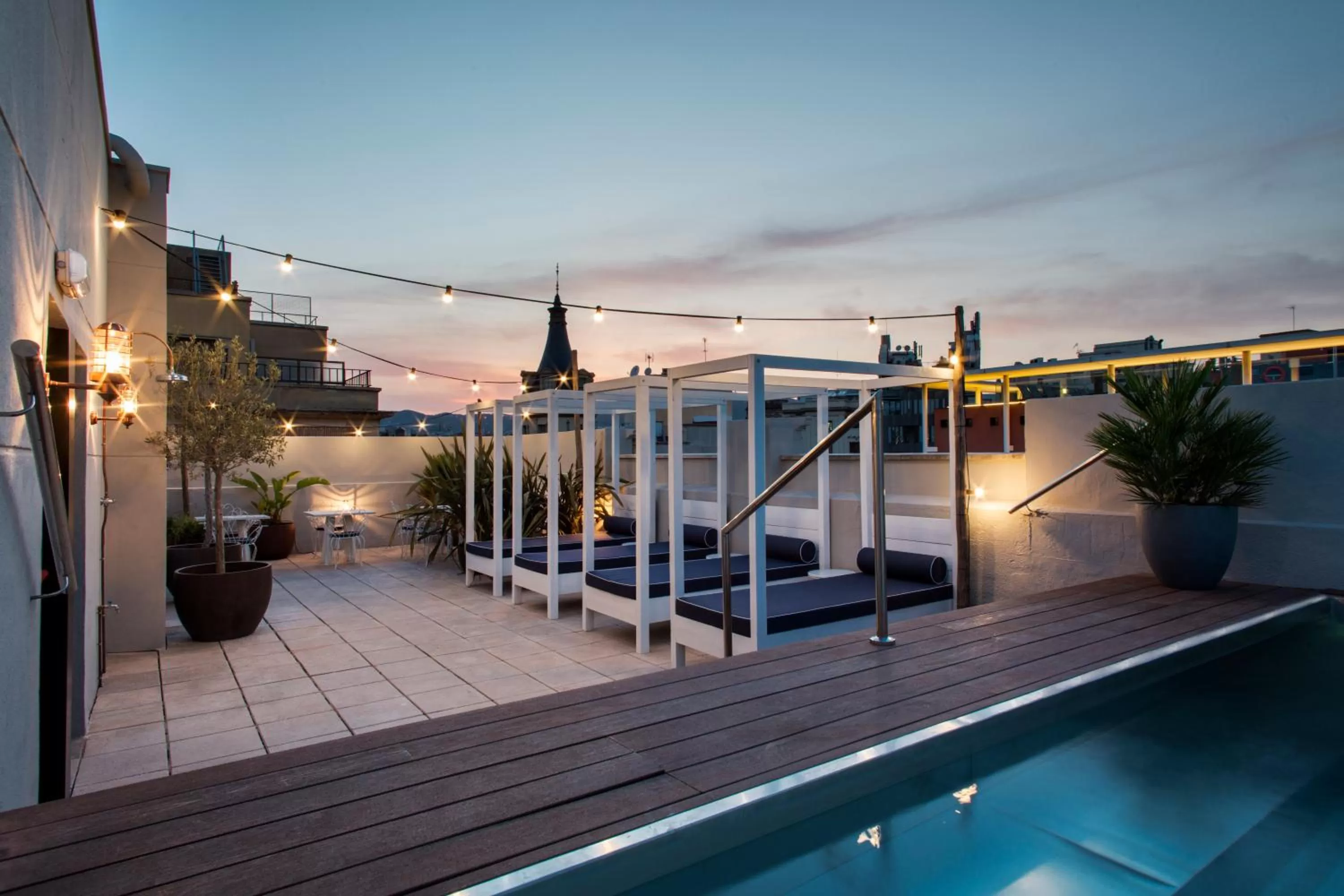 Design Double or Twin Room in Hotel Midmost by Majestic Hotel Group