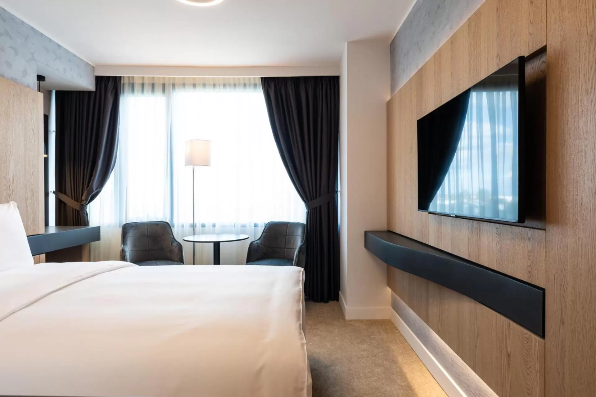 Superior King Room - Non-Smoking in Ramada by Wyndham Slatina Parc