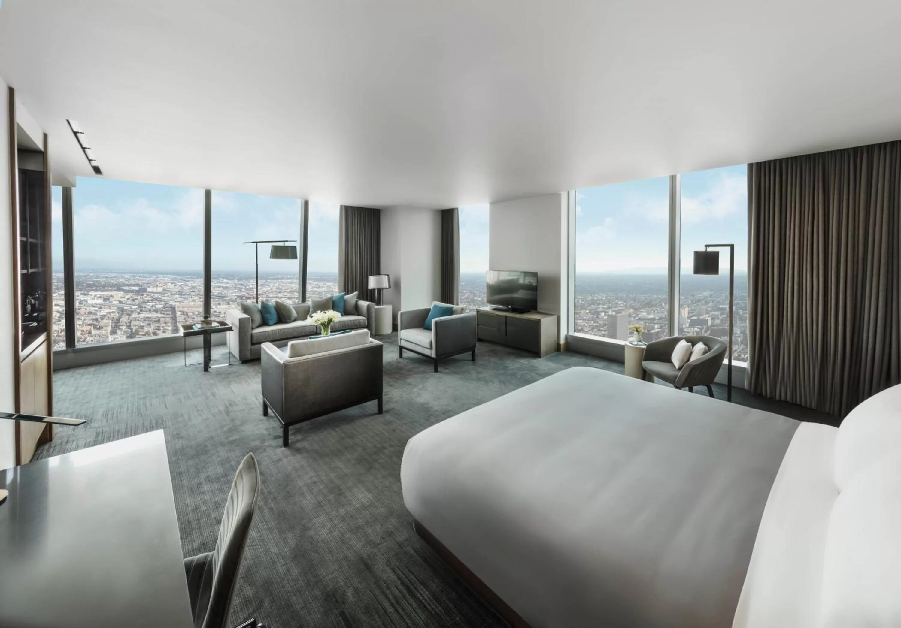 King Suite - Club Floor in InterContinental - Los Angeles Downtown by IHG