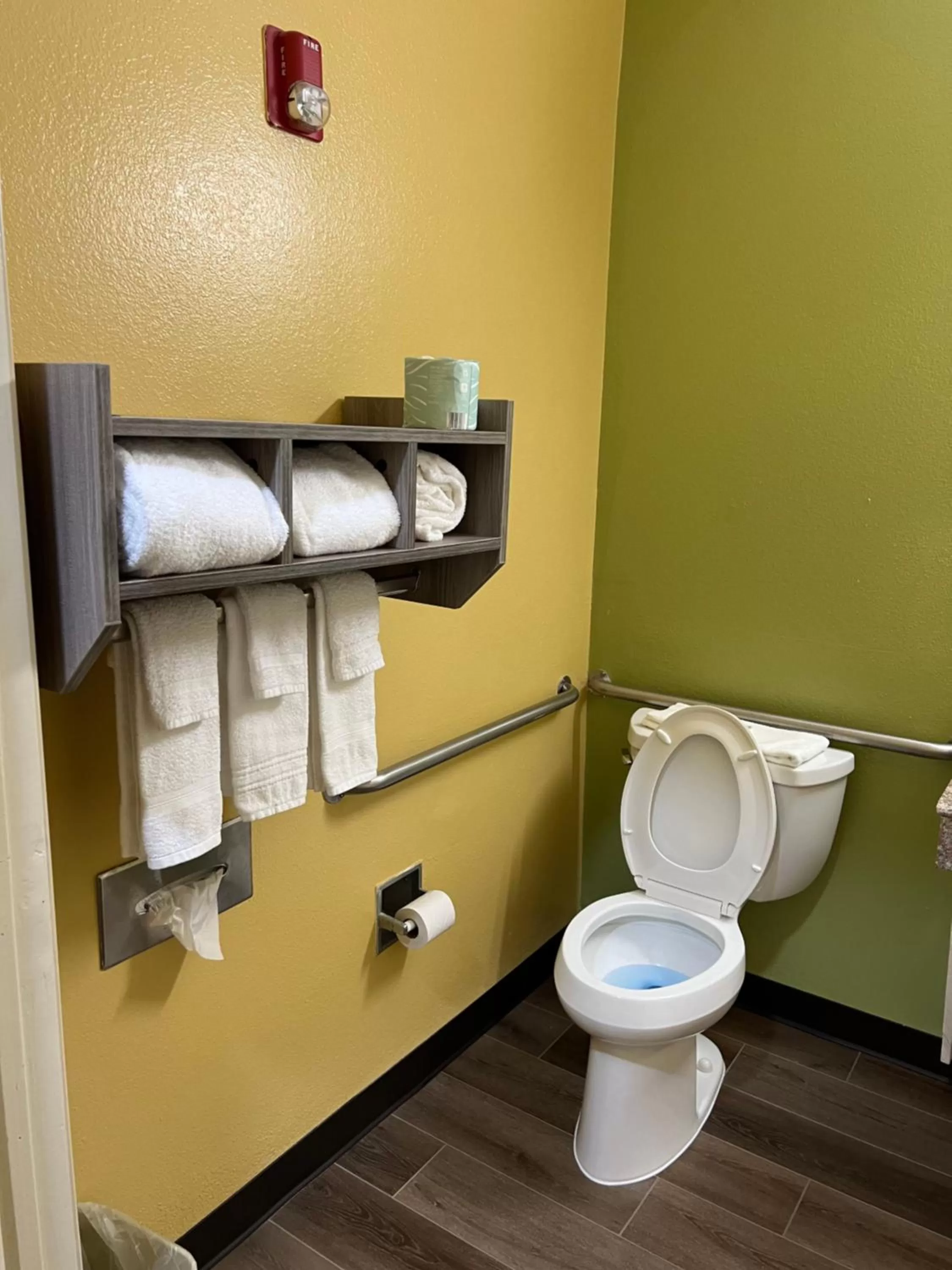 King Suite with Sofa bed - Disability Access/Non Smoking in Quality Inn Bay City TX