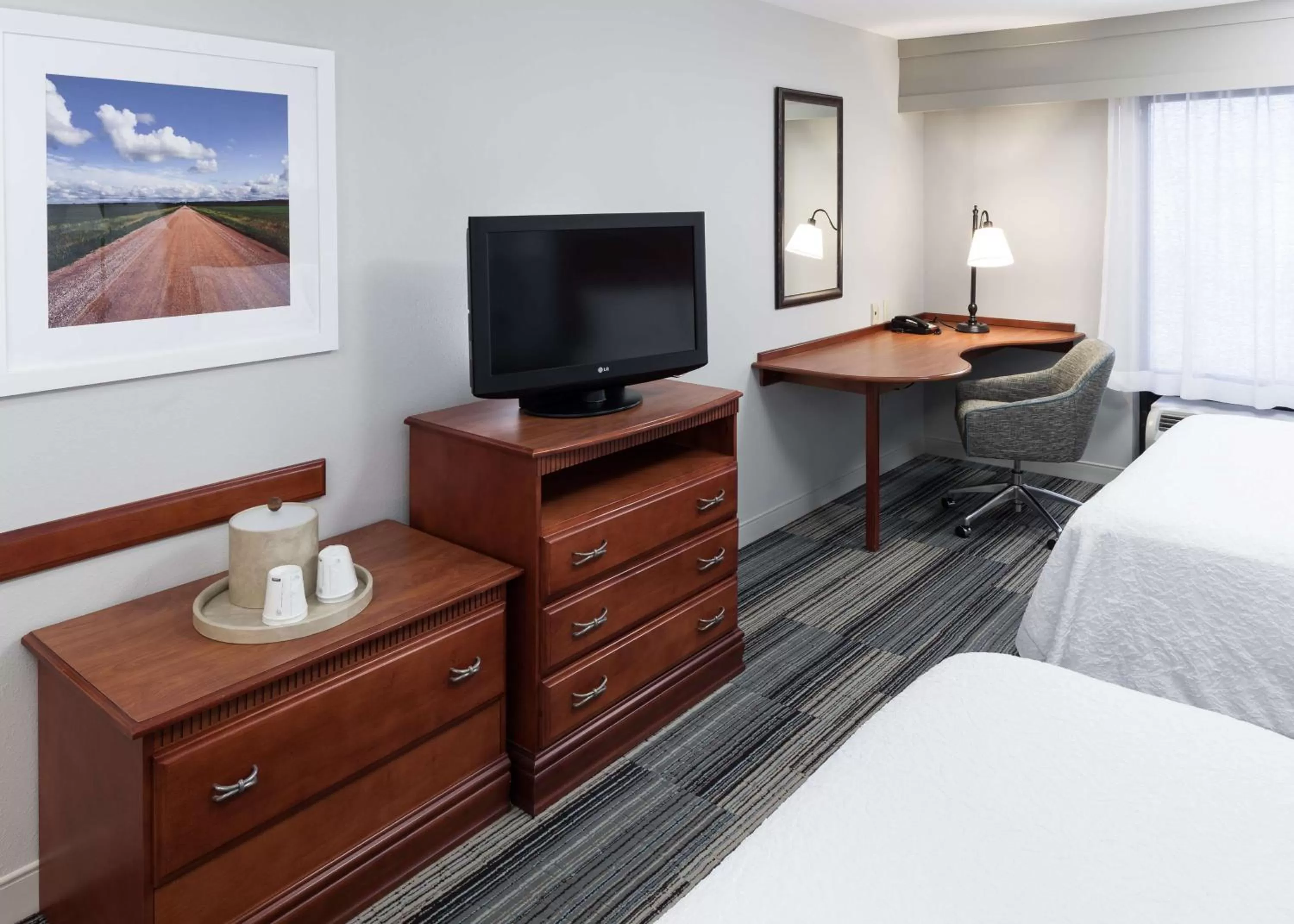  Queen Room with 2 Queen Beds - Hearing Accessible in Hampton Inn & Suites Cedar Rapids