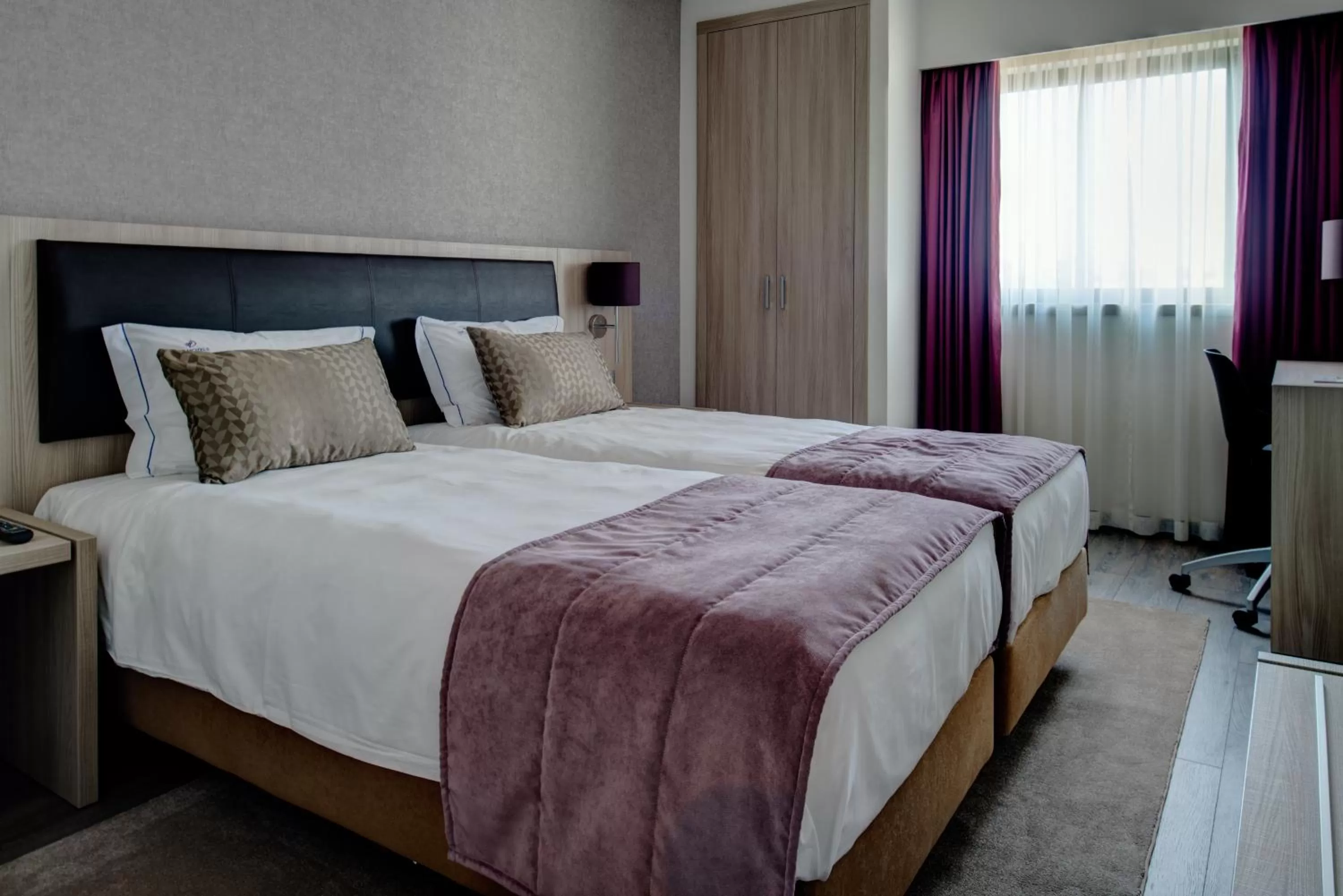 Executive Twin Room in VIP Inn Berna Hotel