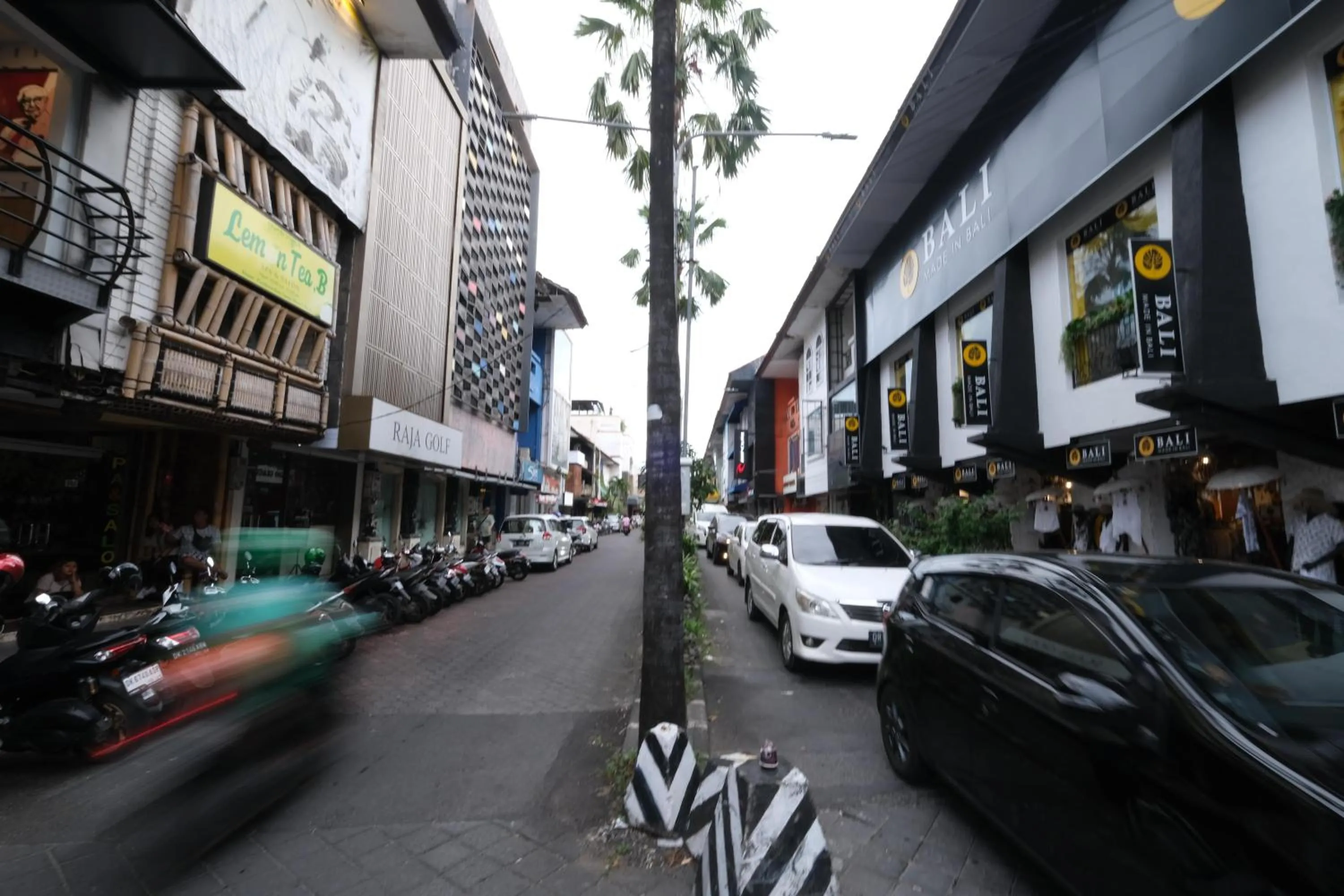 Nearby landmark in Zia Hotel Kuta