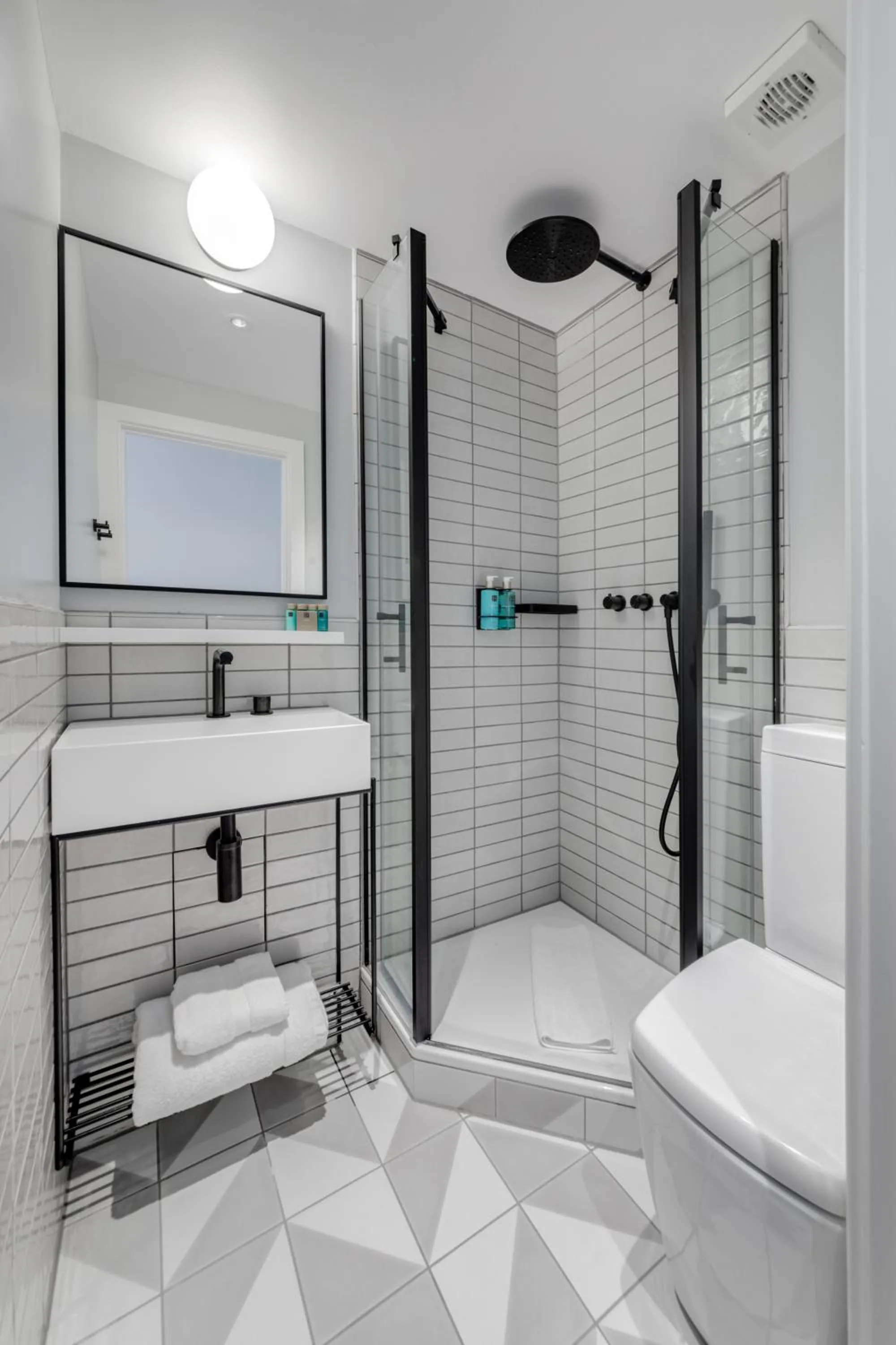 Family Room (3 Adults) in Best Western The Boltons