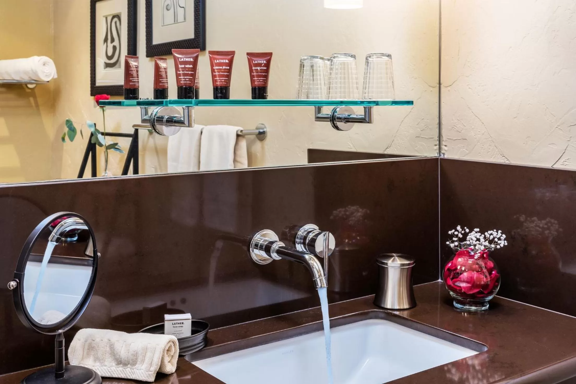 King Room with Garden View in Eden Vale Inn