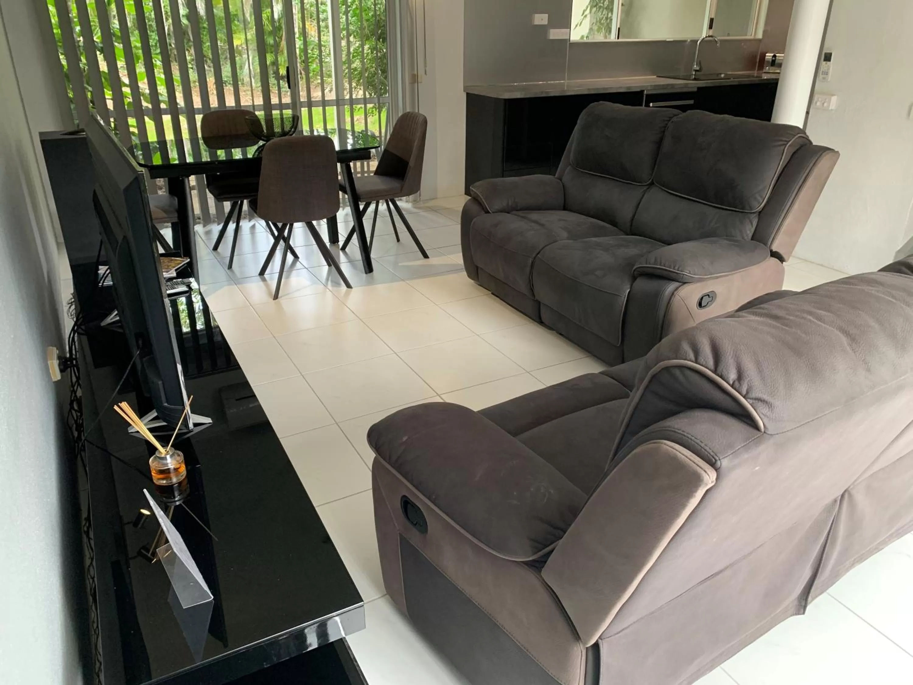 Two-Bedroom Executive Villa in Reef Resort Villas Port Douglas