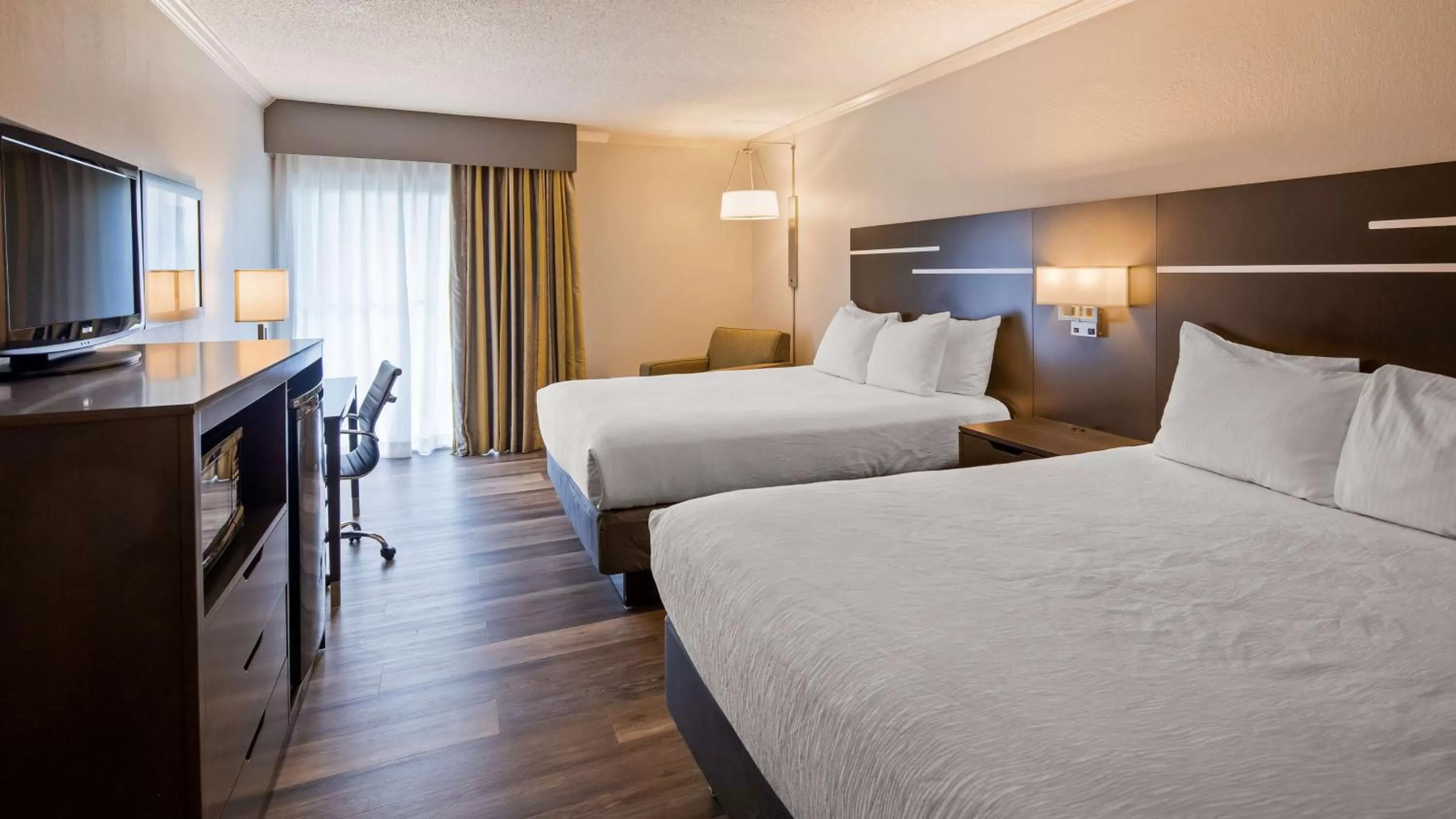 Queen Room with Two Queen Beds in Best Western Plus Morristown Conference Center