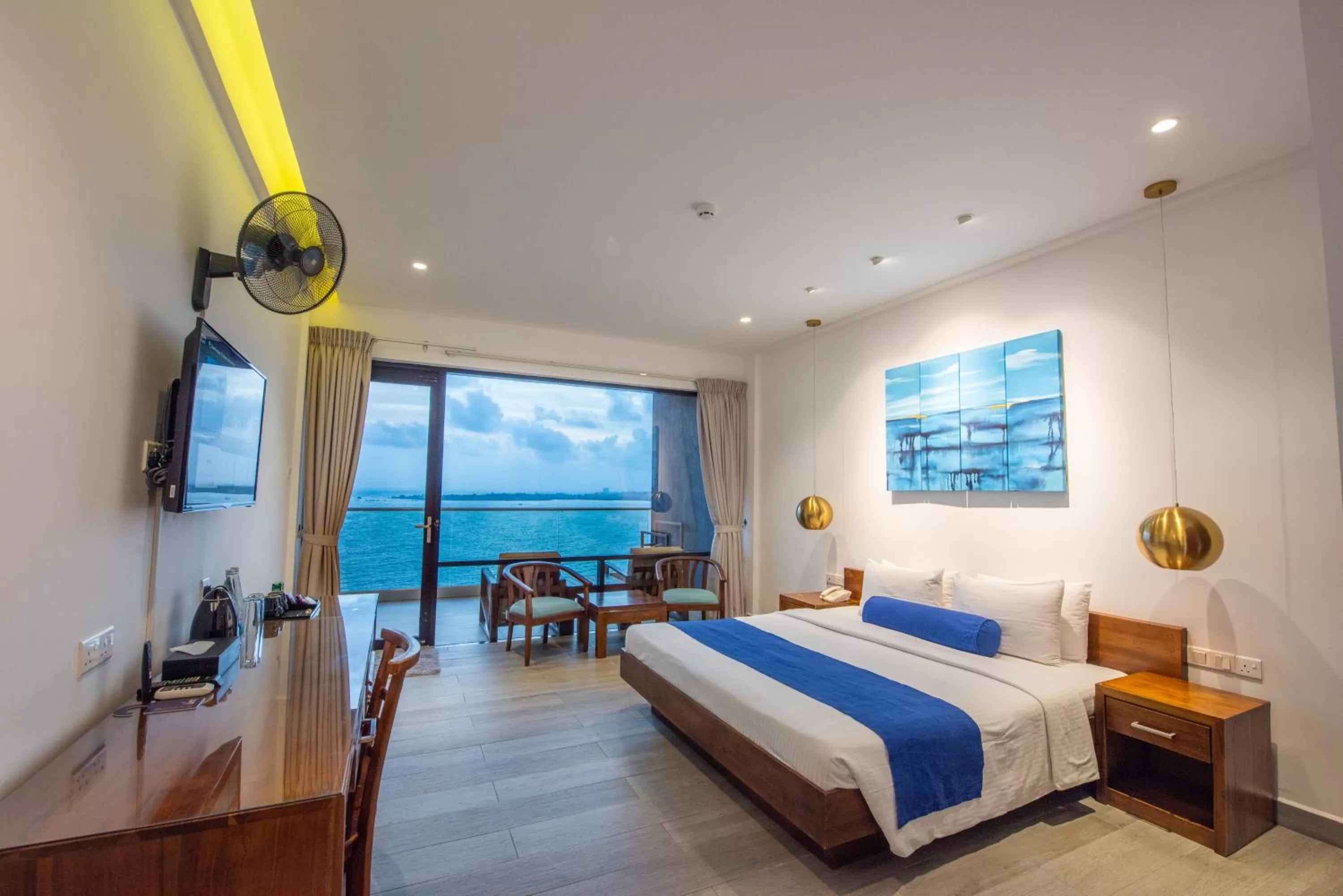 Deluxe Double or Twin Room with Sea View in Agnus Unawatuna
