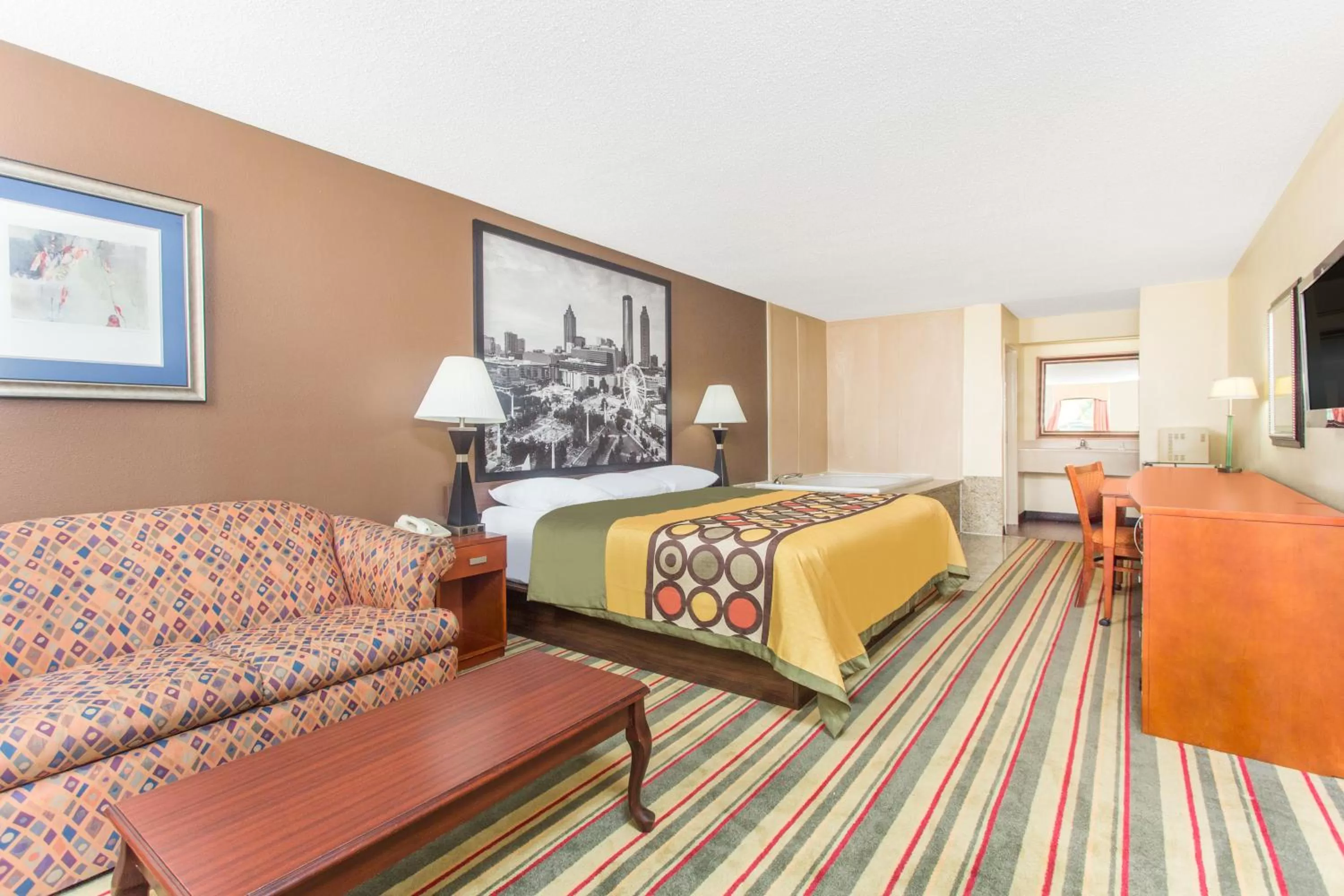 King Studio Suite - Smoking in Super 8 by Wyndham Dublin