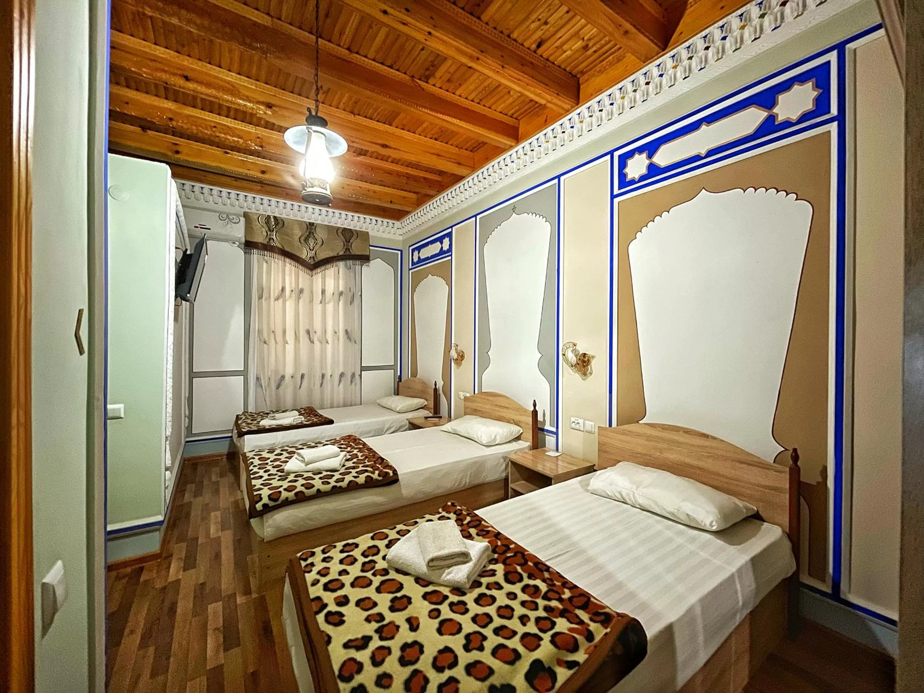 Standard Triple Room in Nurafshon Boutique