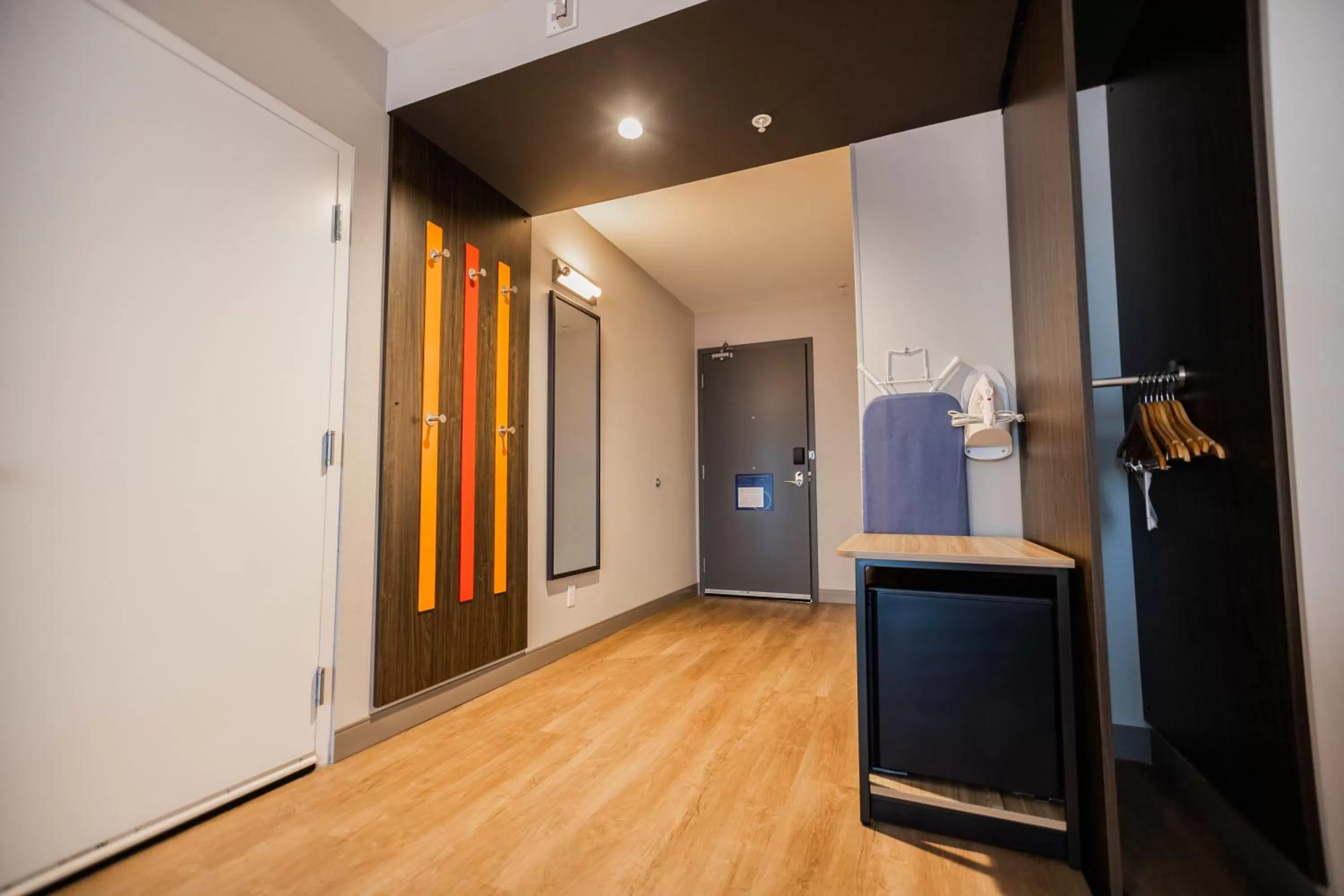 King Room - Mobility/Hearing Accessible with Roll-In Shower in Tru By Hilton Yarmouth, Ns