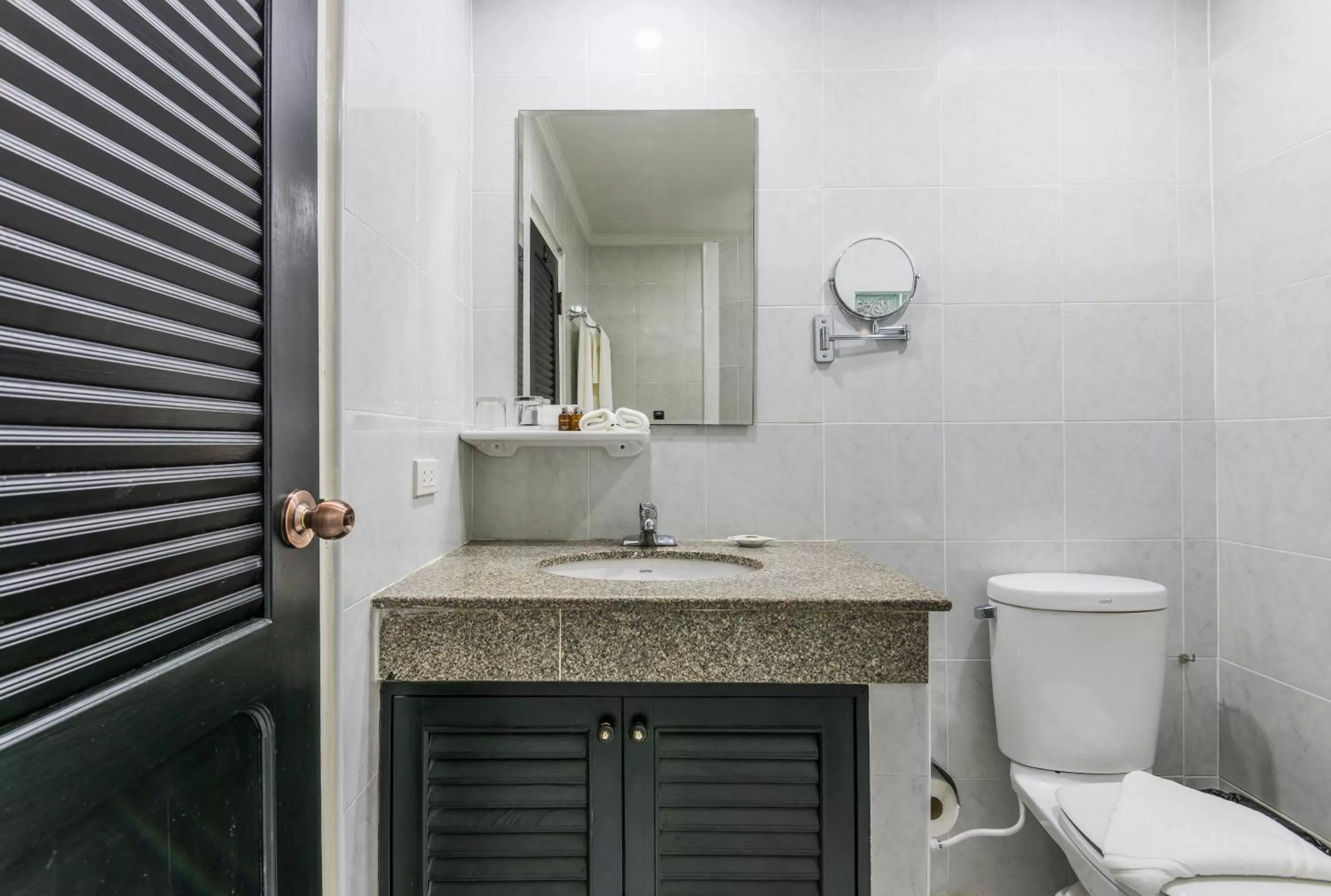 Superior King Room in The Ambiance Hotel