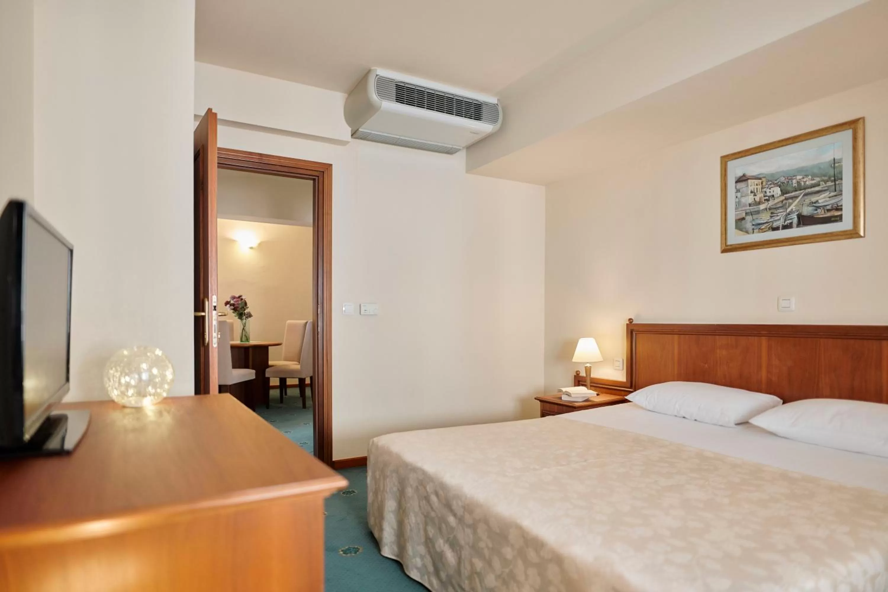 Suite with Sea View in Hotel Lovran