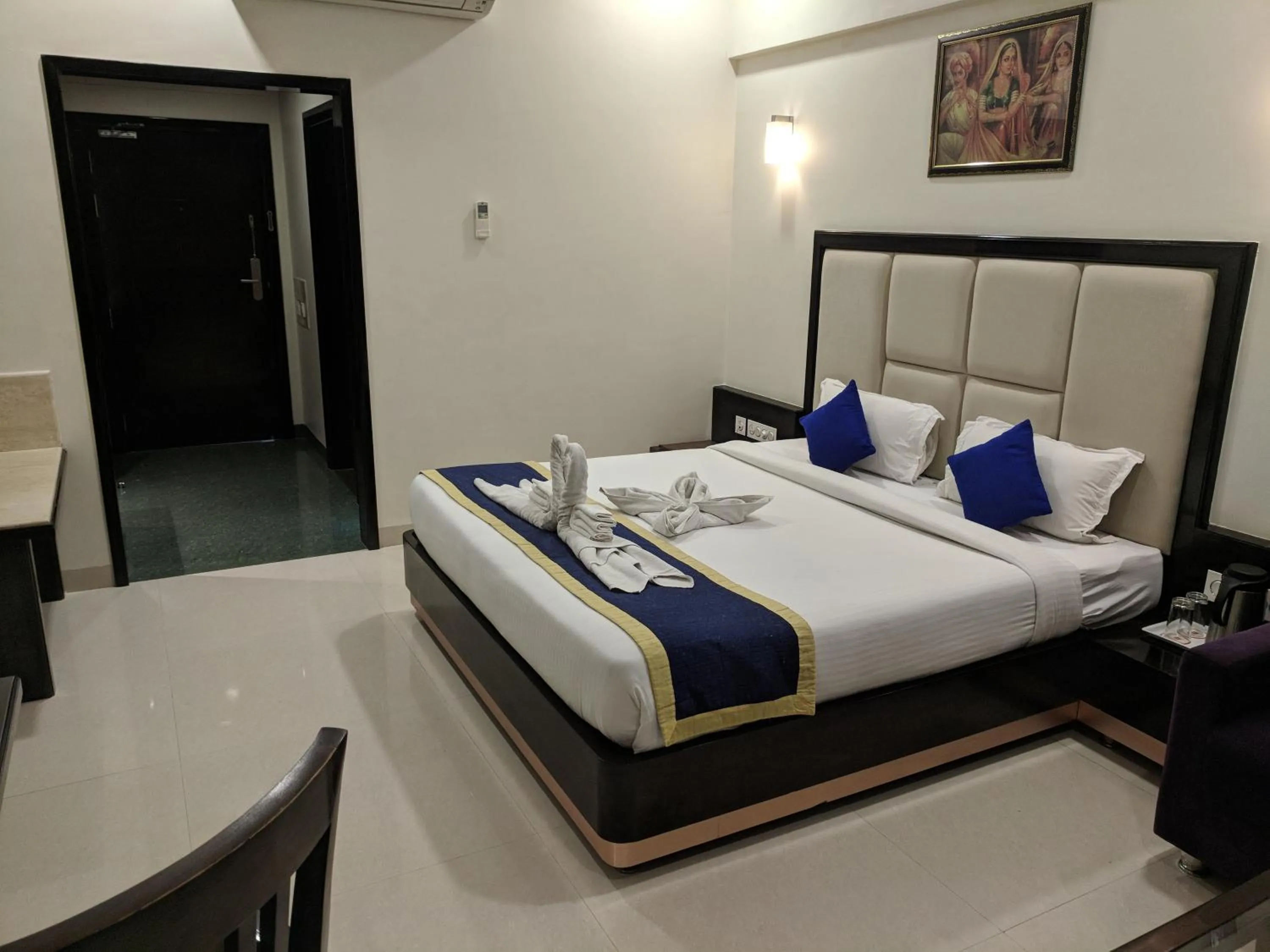 Deluxe Double or Twin Room - single occupancy in Chandra Imperial