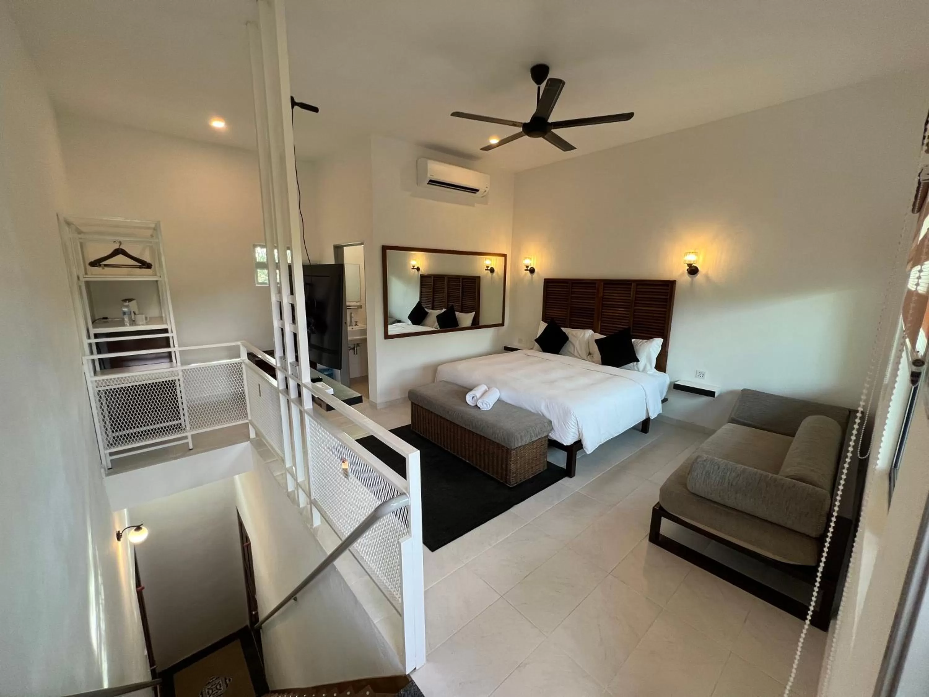 King Room with Balcony in Airis Sanctuary Resort