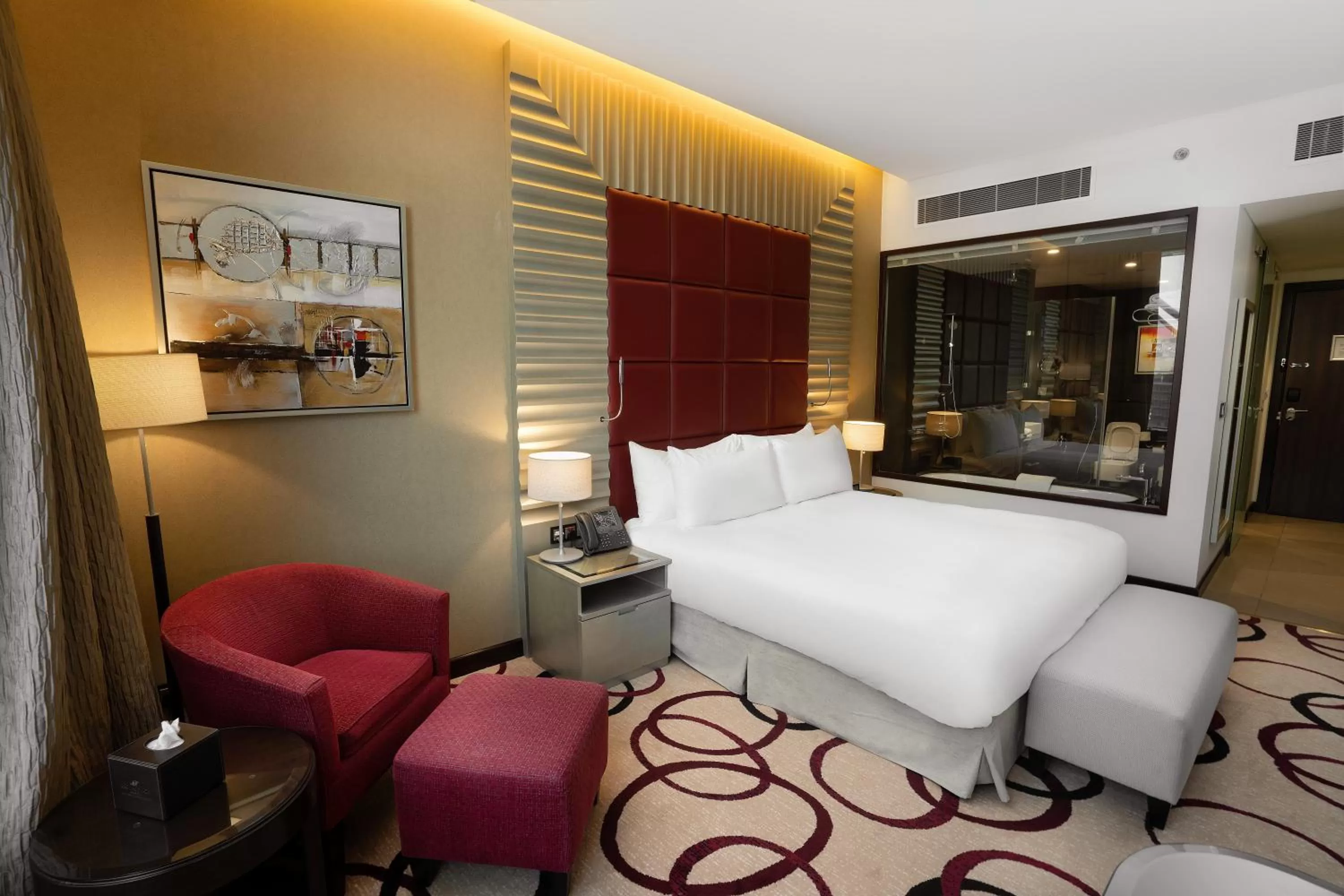 1 King Bed Standard City View Club Floor in Crowne Plaza Riyadh - RDC Hotel & Convention by IHG