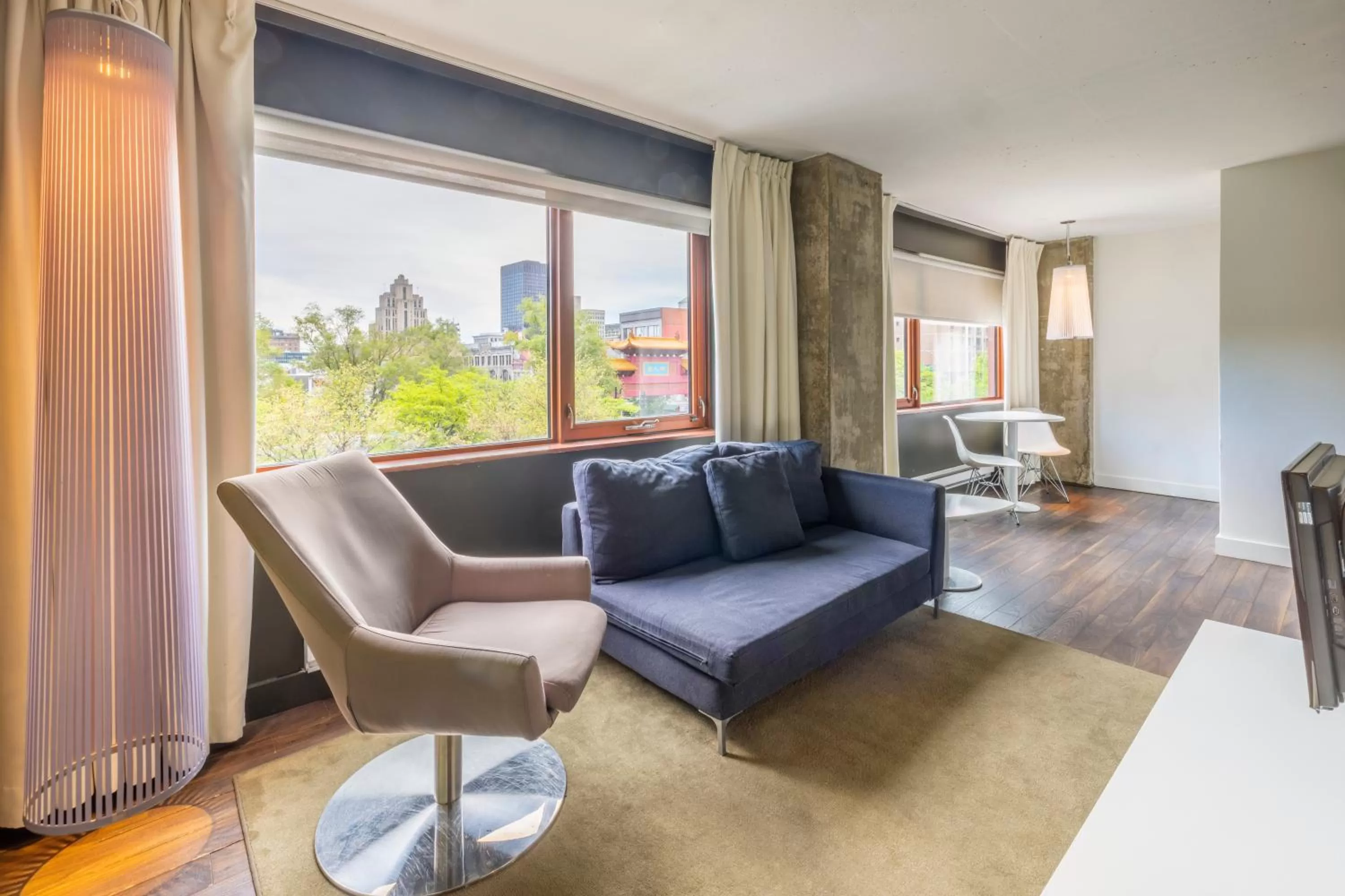 One-Bedroom Queen Suite in Hotel Zero 1 Montreal